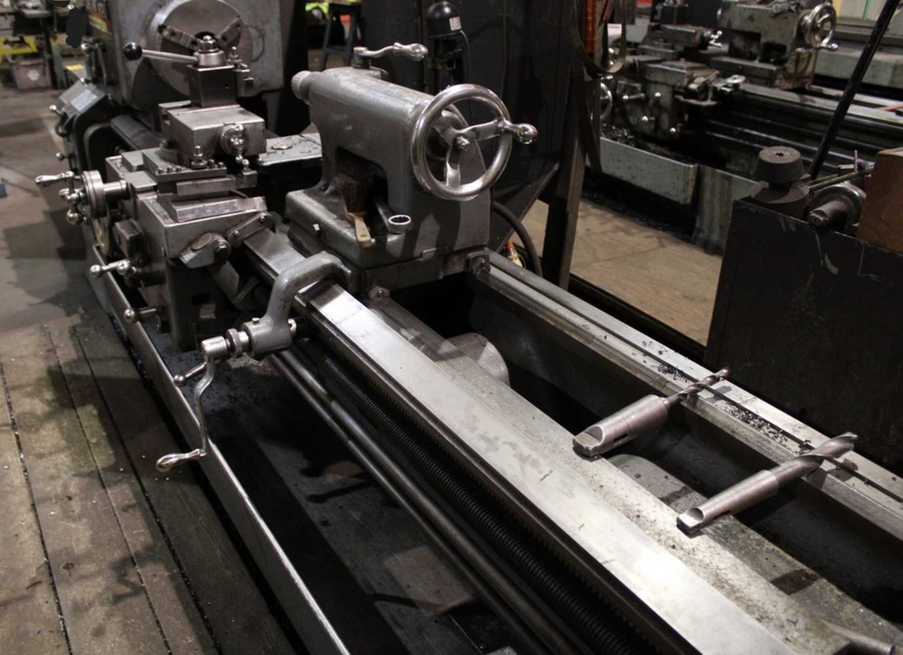 LEBLOND F21 REGAL ENGINE LATHE 22.25" SWING X 72" CTRS 10HP 27-1080 RPM DRO - MANUAL LATHES