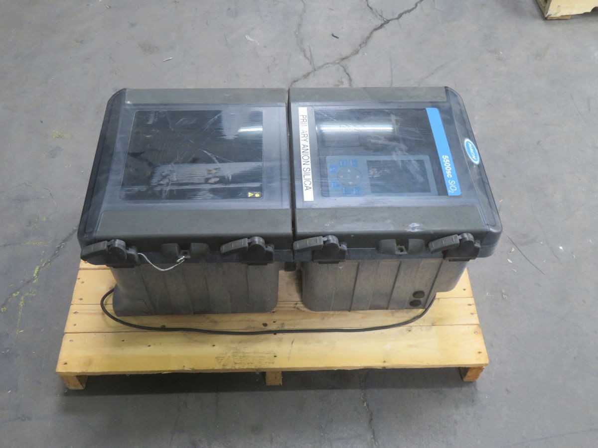 HACH 5500SC SIO2, VALVE CTRL, 0-5000 ΜG/L SIO2 RANGE, 100-240 VAC POWER, 2X 4-20MA OUT - OPERATOR CONTROLS