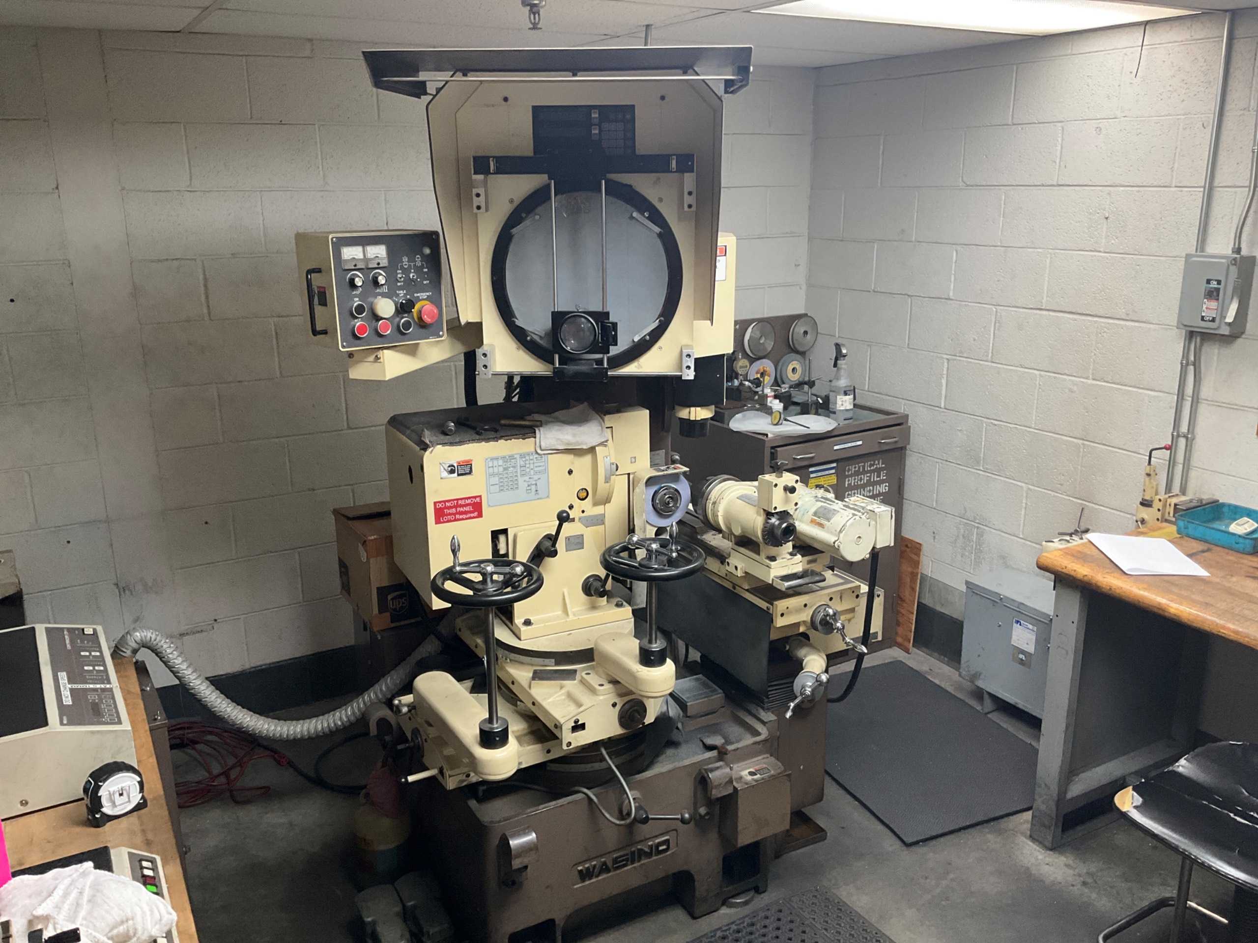 1994 AMADA WASINO GLS-50A OPTICAL PROFILE GRINDING MACHINE - GRINDING MACHINES
