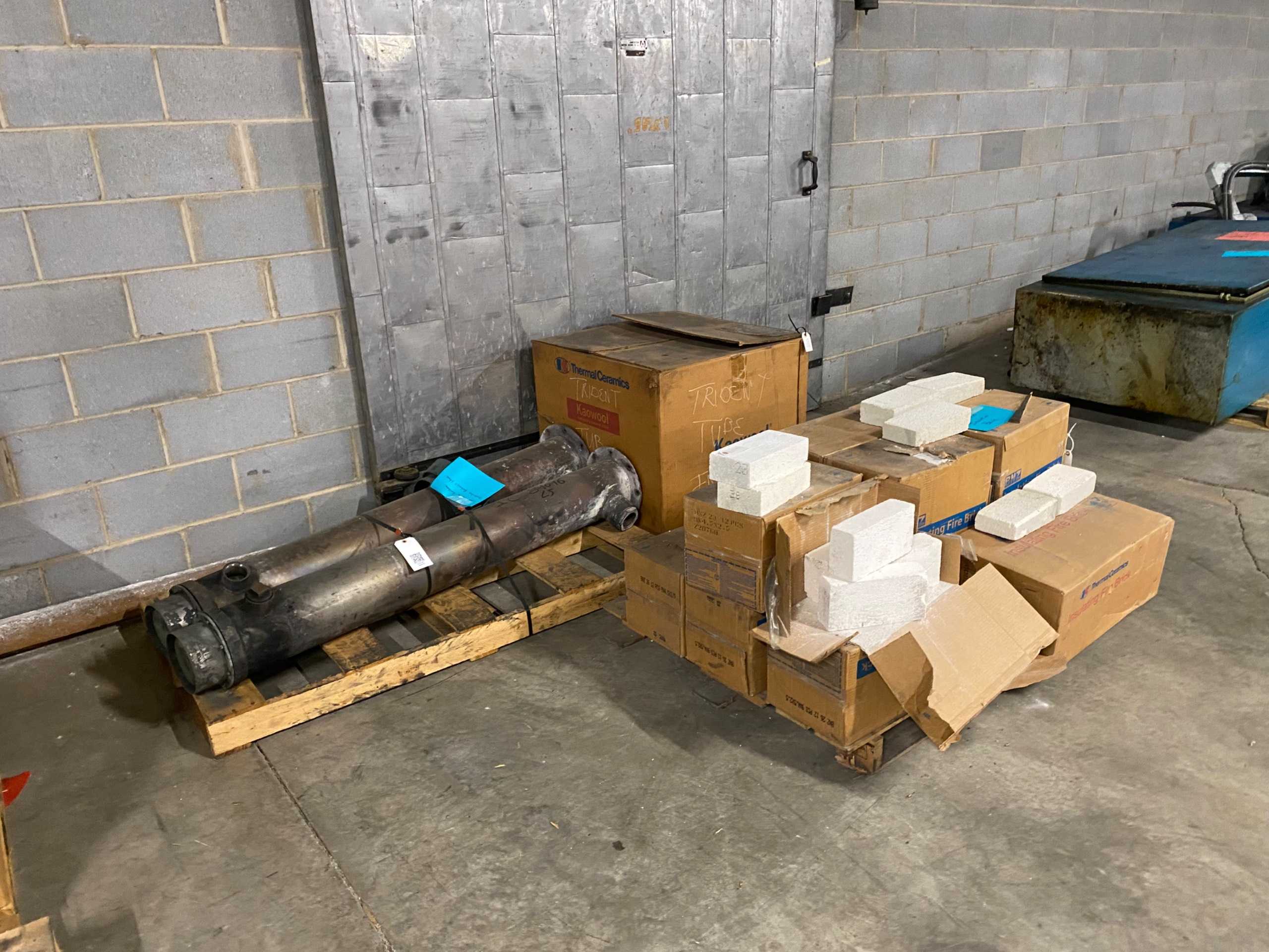 BULK QTY OF FURNACE PARTS - FURNACE PARTS