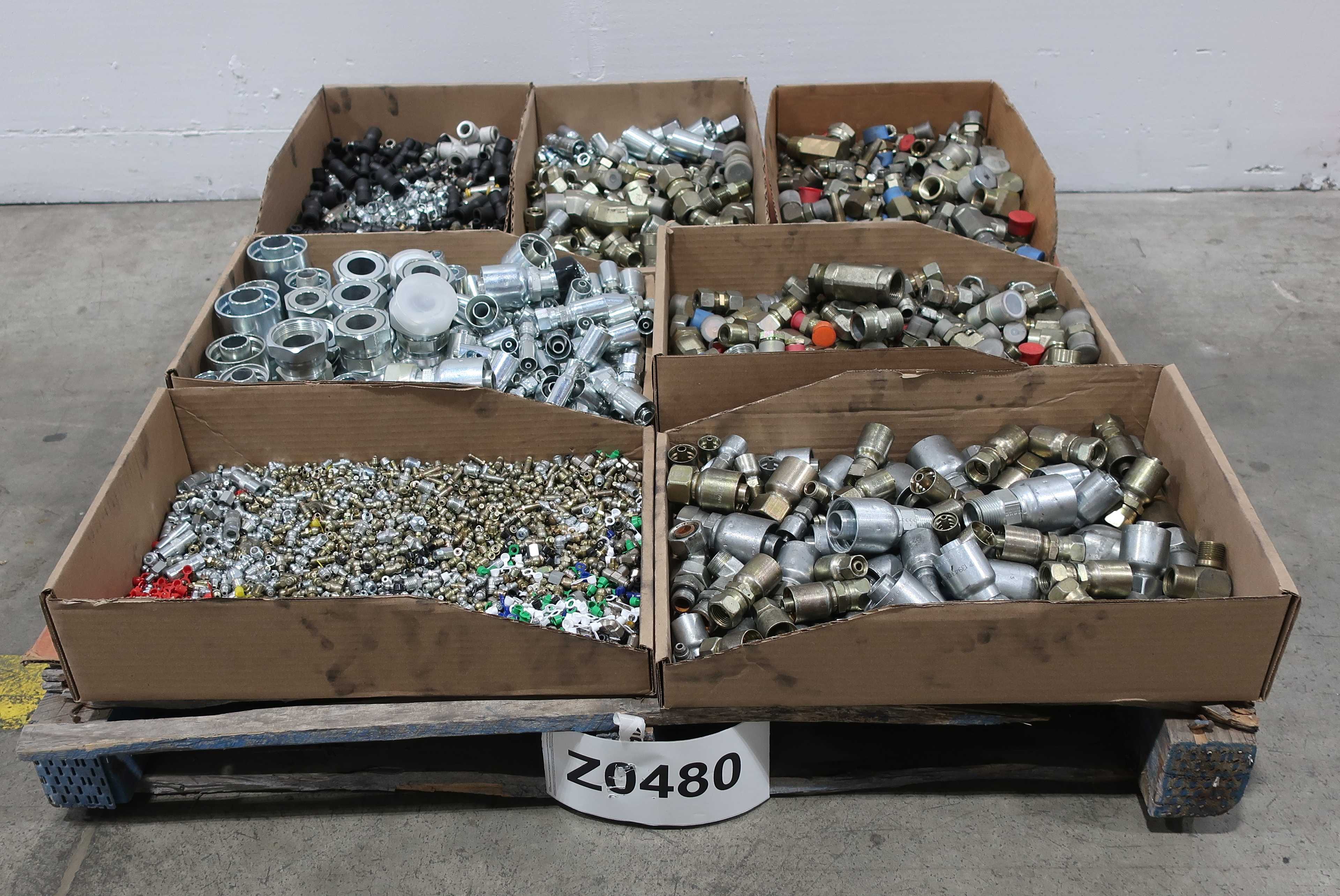 PALLET OF ASSORTED HOSE FITTINGS - VALVE PARTS & ACCESSORIES