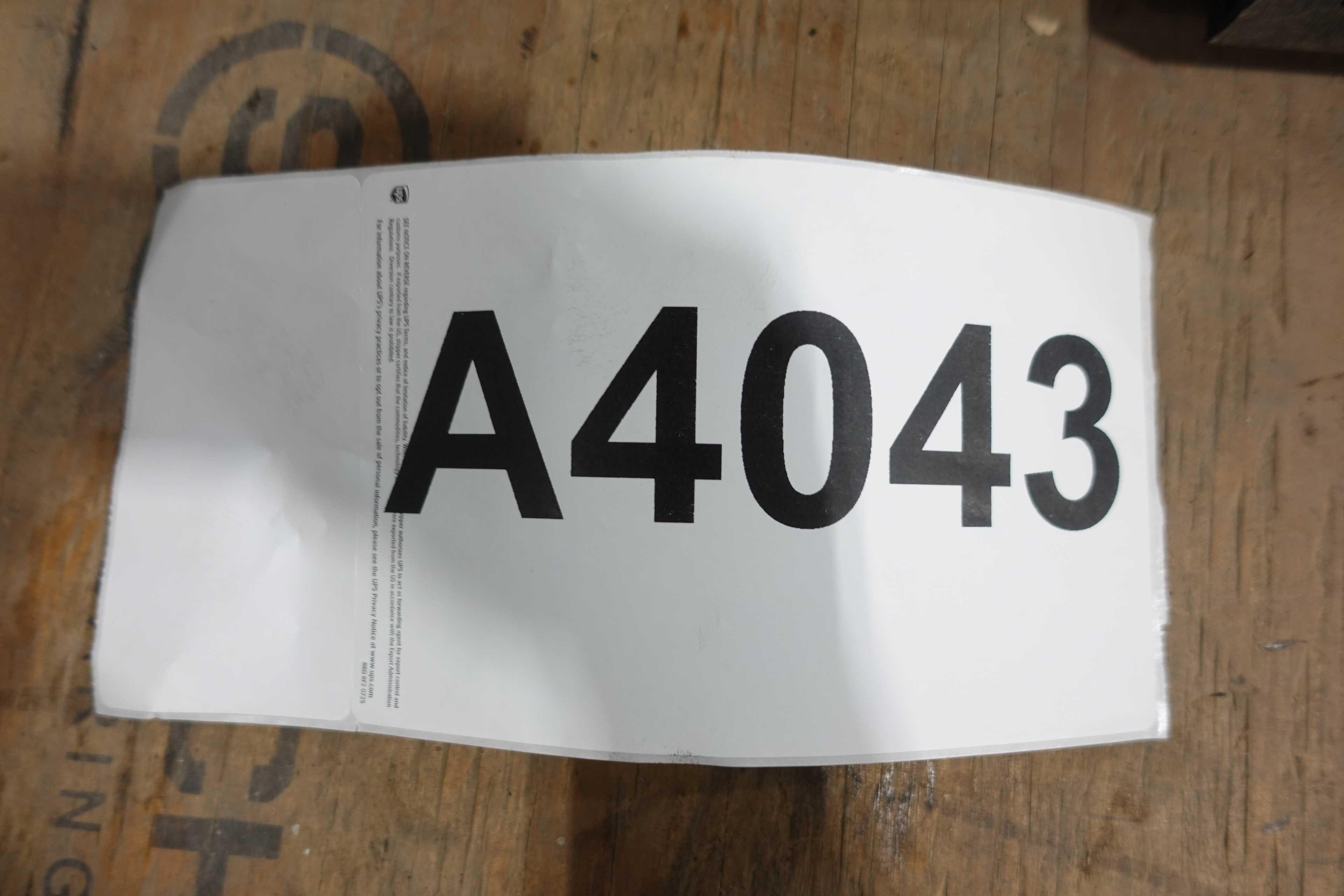 PALLET OF ASSORTED BEARINGS AND BEARING ACCESSORIES - BEARINGS
