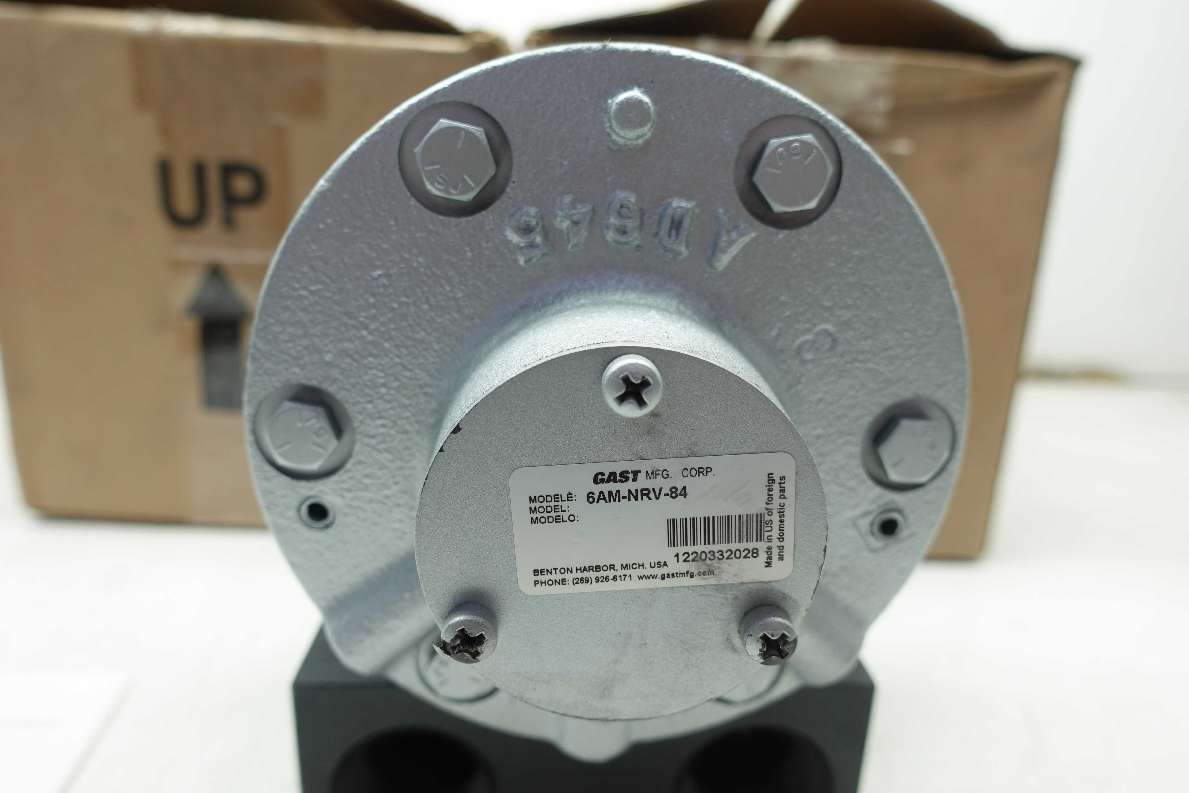 SKU 1744270 - LOT OF 3 GAST 6AM-NRV-84 ROTARY VANE AIR MOTORS - PNEUMATIC MOTOR