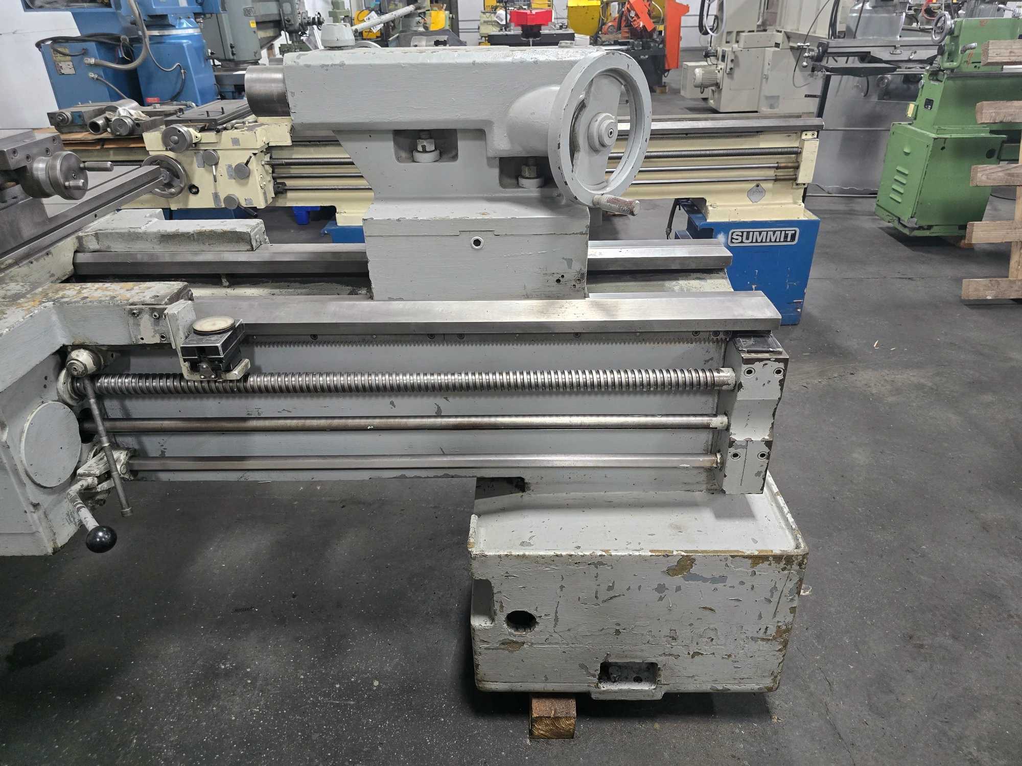 SUMMIT 26-4 X 60 GAP BED LATHE 26IN SWG 75IN CTRS 4.125IN BORE 4J CK 230V 3PH 7600LB - MANUAL LATHES