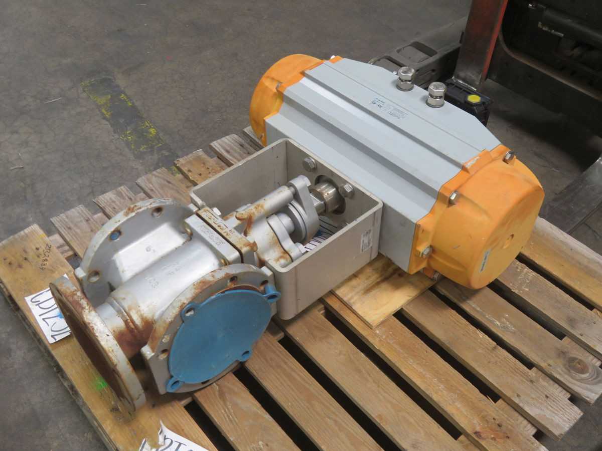 AIR TORQUE PT700 S12 PNEUMATIC VALVE ACTUATOR, 1309-1803 NM TORQUE, 8 BAR MAX PRESS, ISO 5211 F16 MTG - VALVE & ACTUATOR ASSEMBLY
