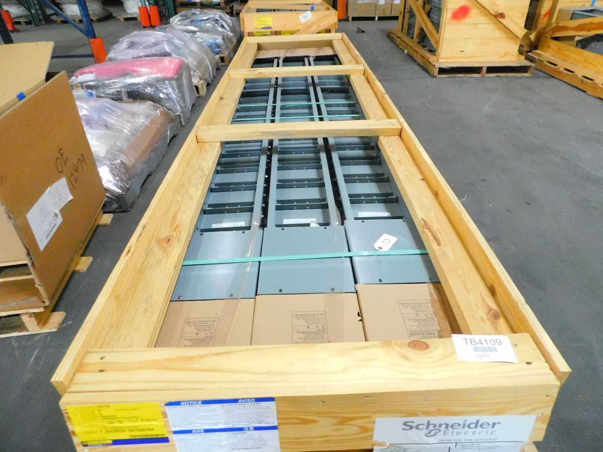 LOT OF 6 SQUARE D AFH2316G10STM I-LINE II FEEDER ALUMINUM BUSWAY 600V, 1600A, 3P3W,10FT. - BUSWAY