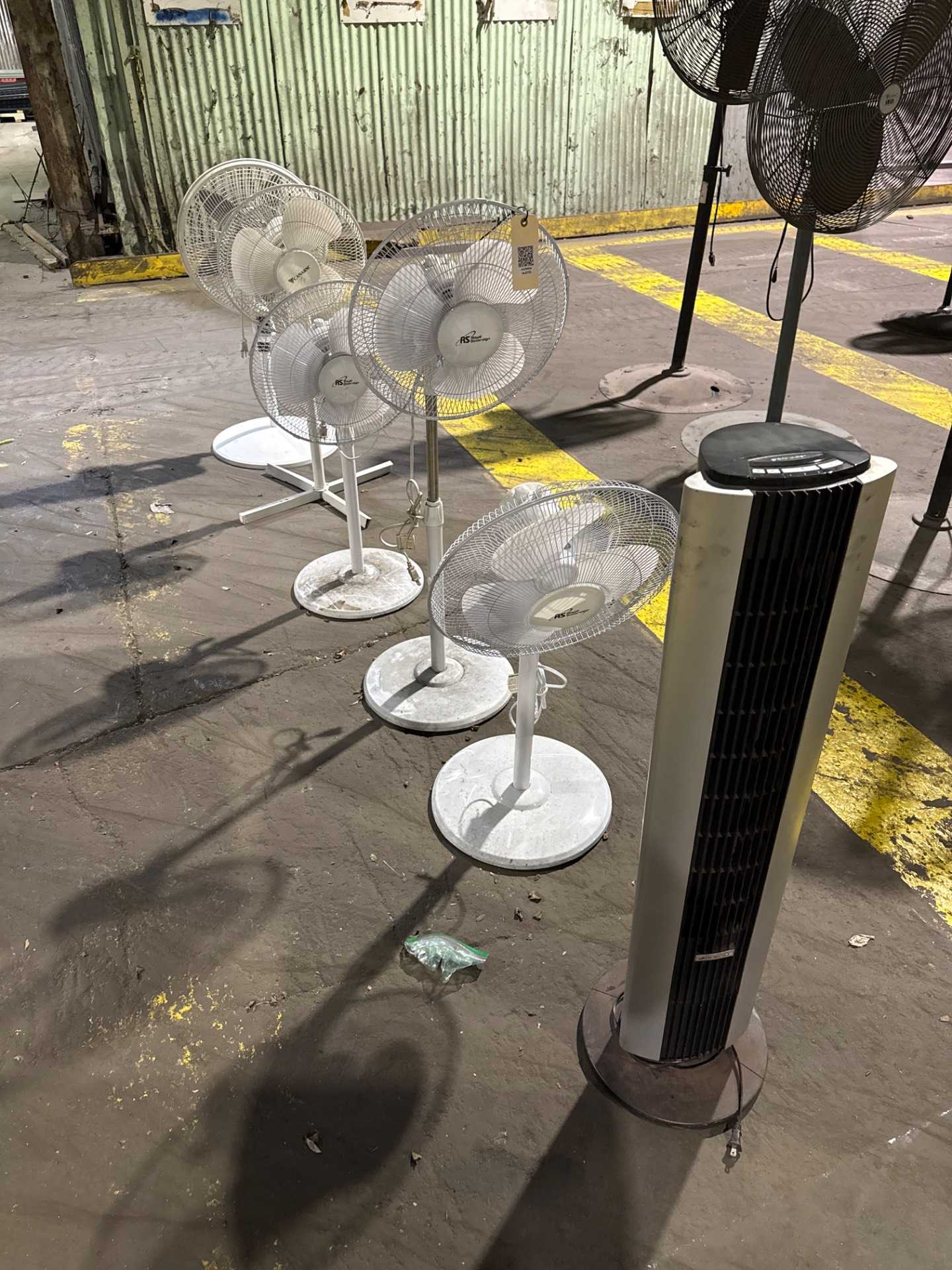 Bulk QTY of Fans - FANS & BLOWERS