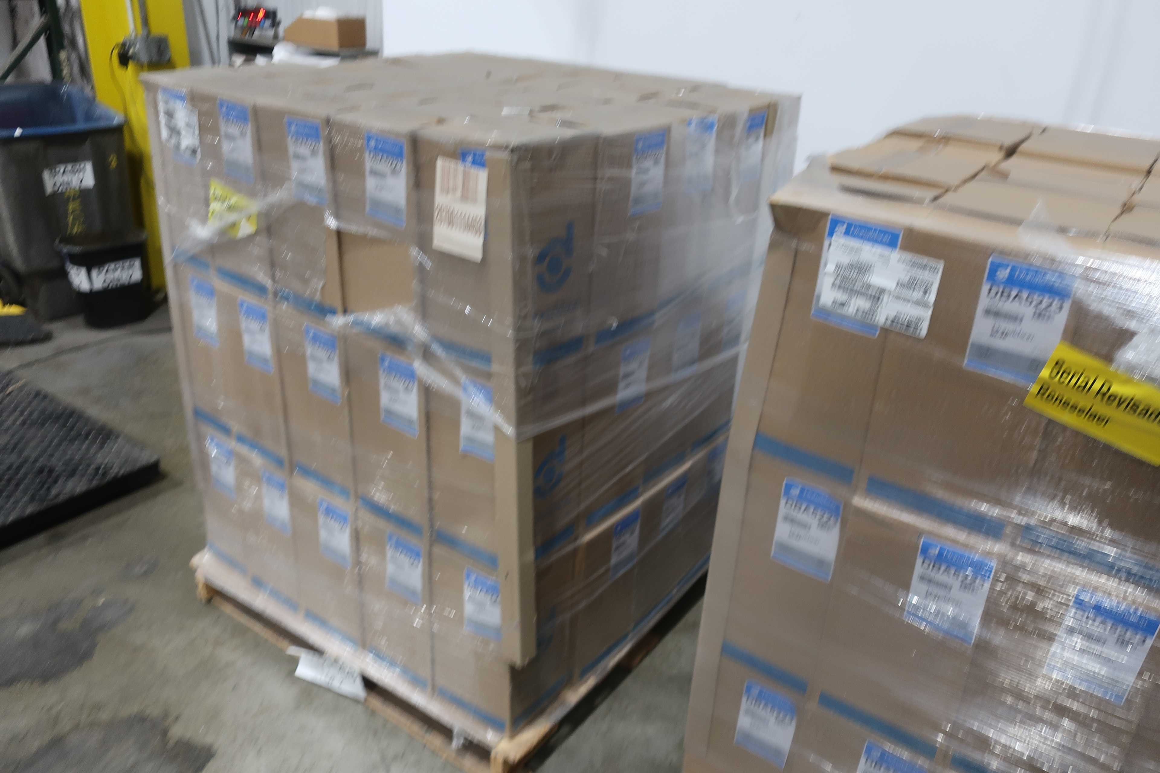 SKU 1761588 - 2 PALLETS OF DONALDSON DBA5223 PNEUMATIC FLTERS - PNEUMATIC FILTER