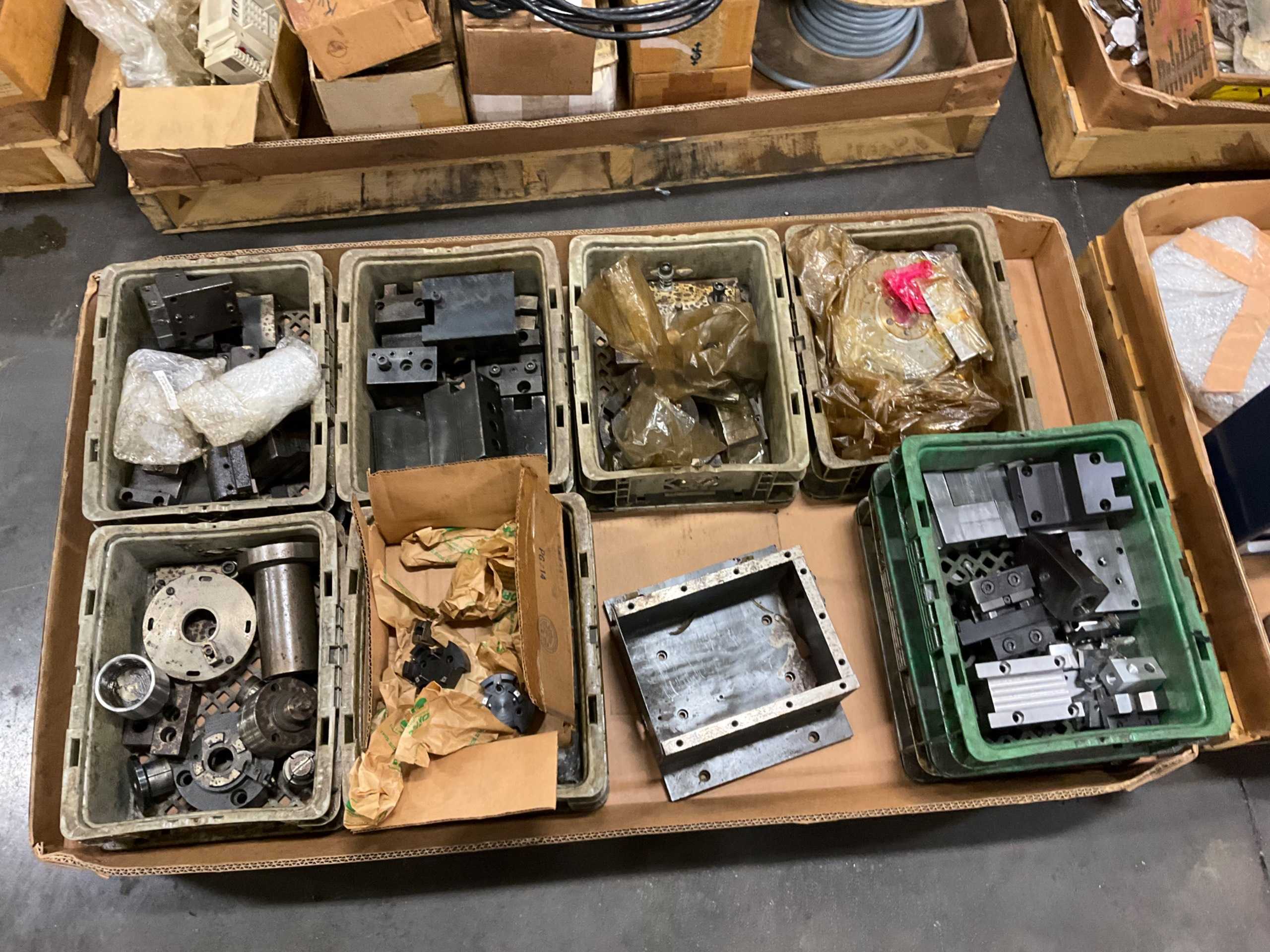BULK QTY OF INDUSTRIAL PARTS BULK QTY OF INDUSTRIAL PARTS
