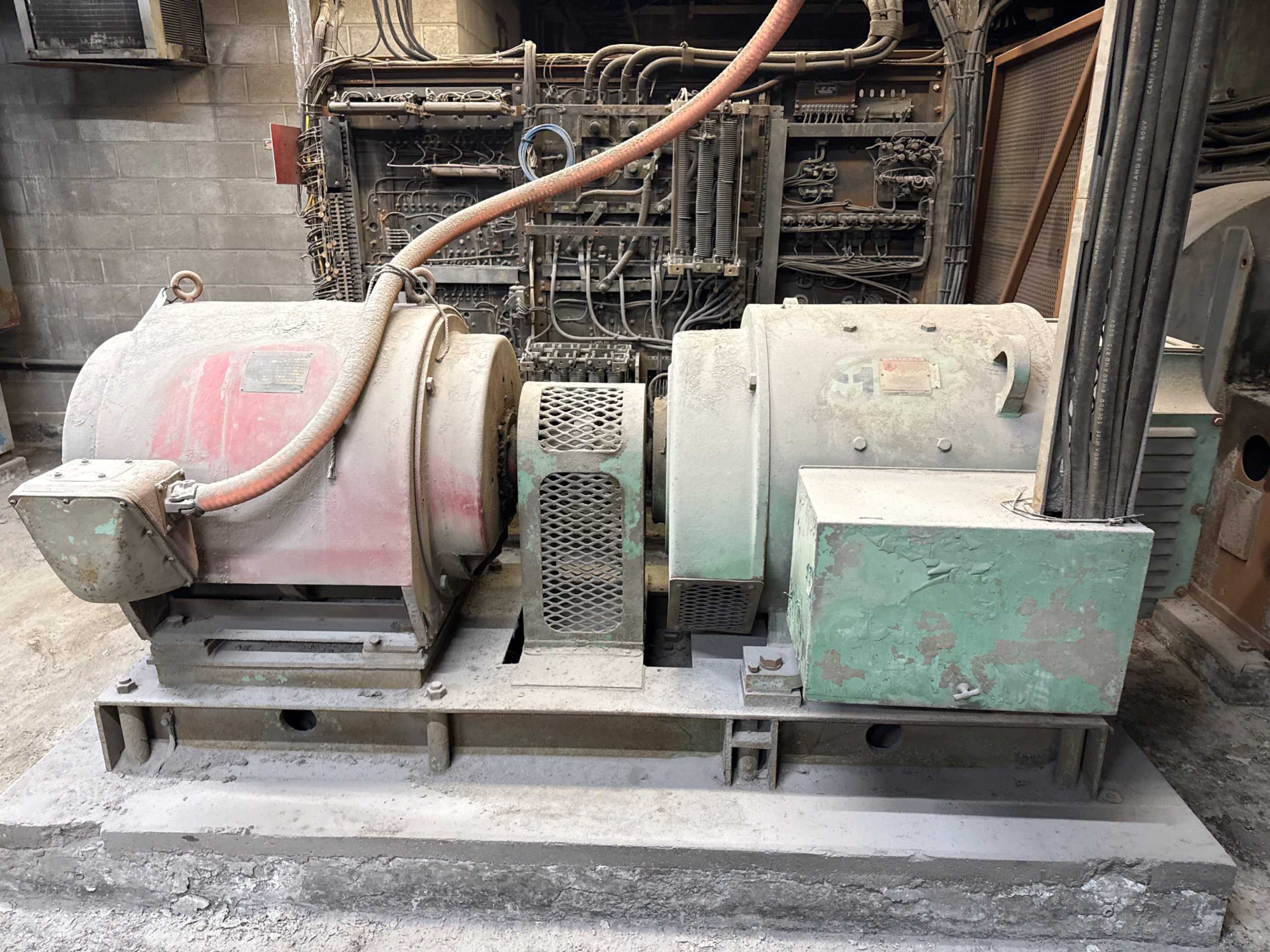 Reliance Induction Motor / Generator 400 HP, 2300V, 1775 RPM - ELECTRIC MOTORS