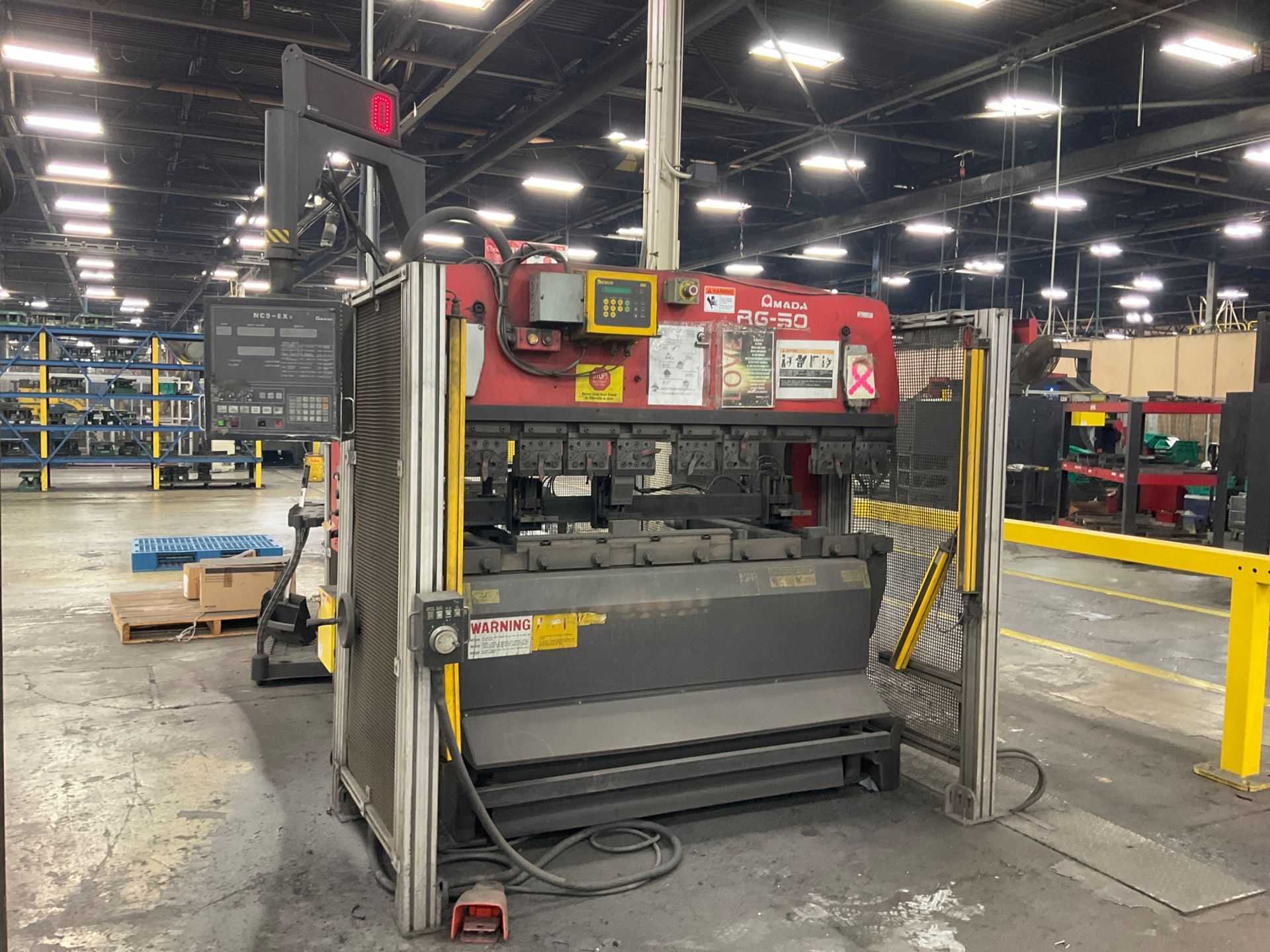 AMADA RG50 METAL PRESS BRAKES - PRESS BRAKES