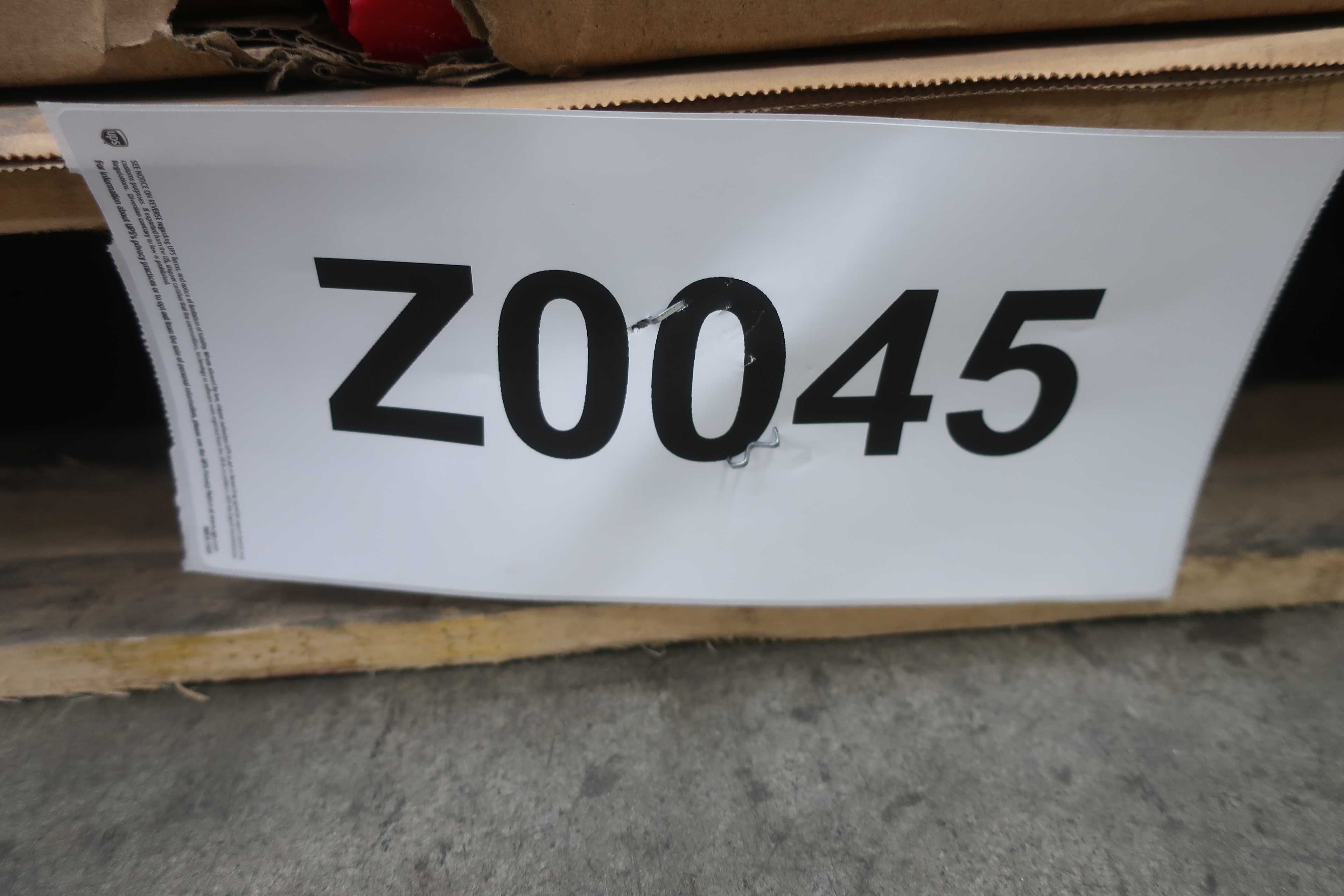 2 PALLETS OF ASSORTED PUMPS AND PUMP PARTS - PUMPS