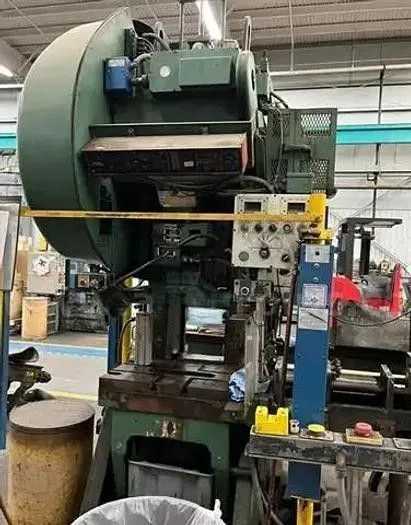 MINSTER 5 OBI PRESS 45 TON 4" STROKE 90-180 SPM 3 HP - MECHANICAL PRESSES