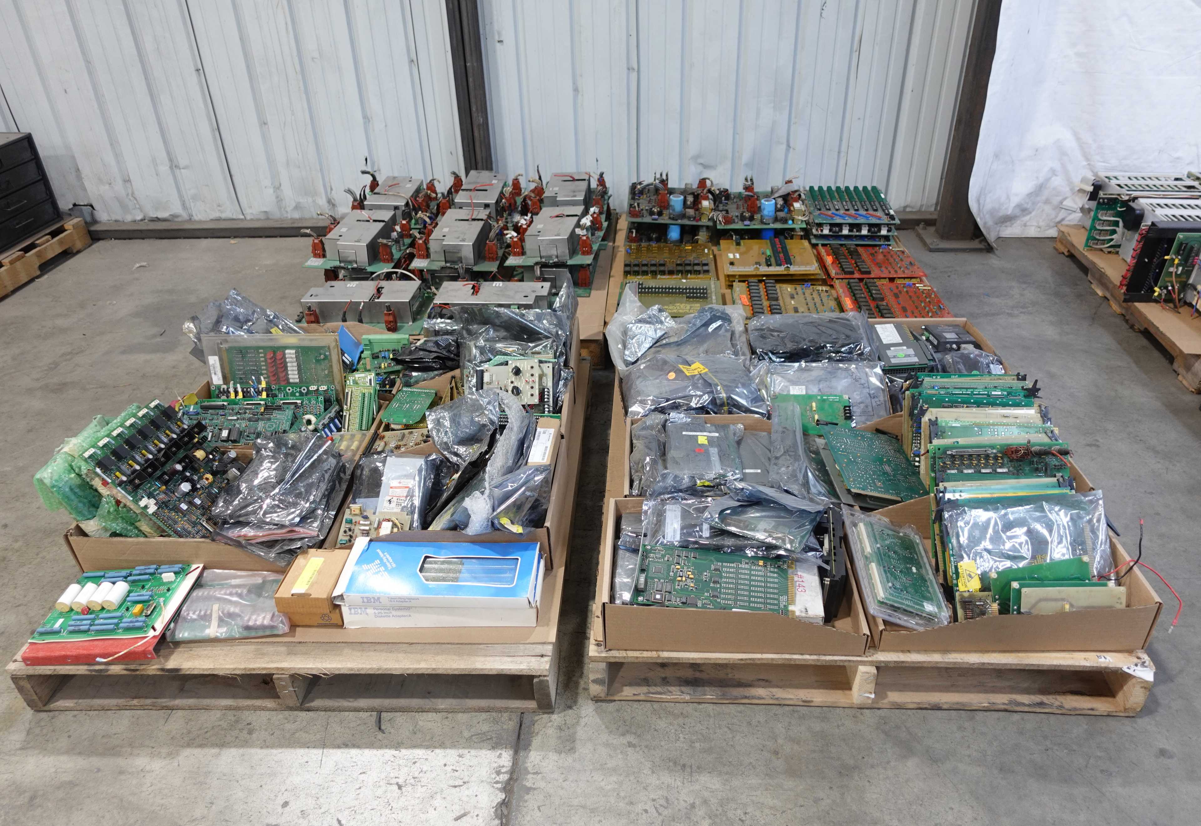 4 PALLETS OF ASSORTED PCB CIRCUIT BOARDS AND MODULES - PCB CIRCUIT BOARDS