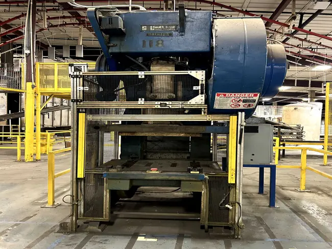 SOUTHBEND 125FW-AC 125 TON MECHANICAL PRESS - undefined