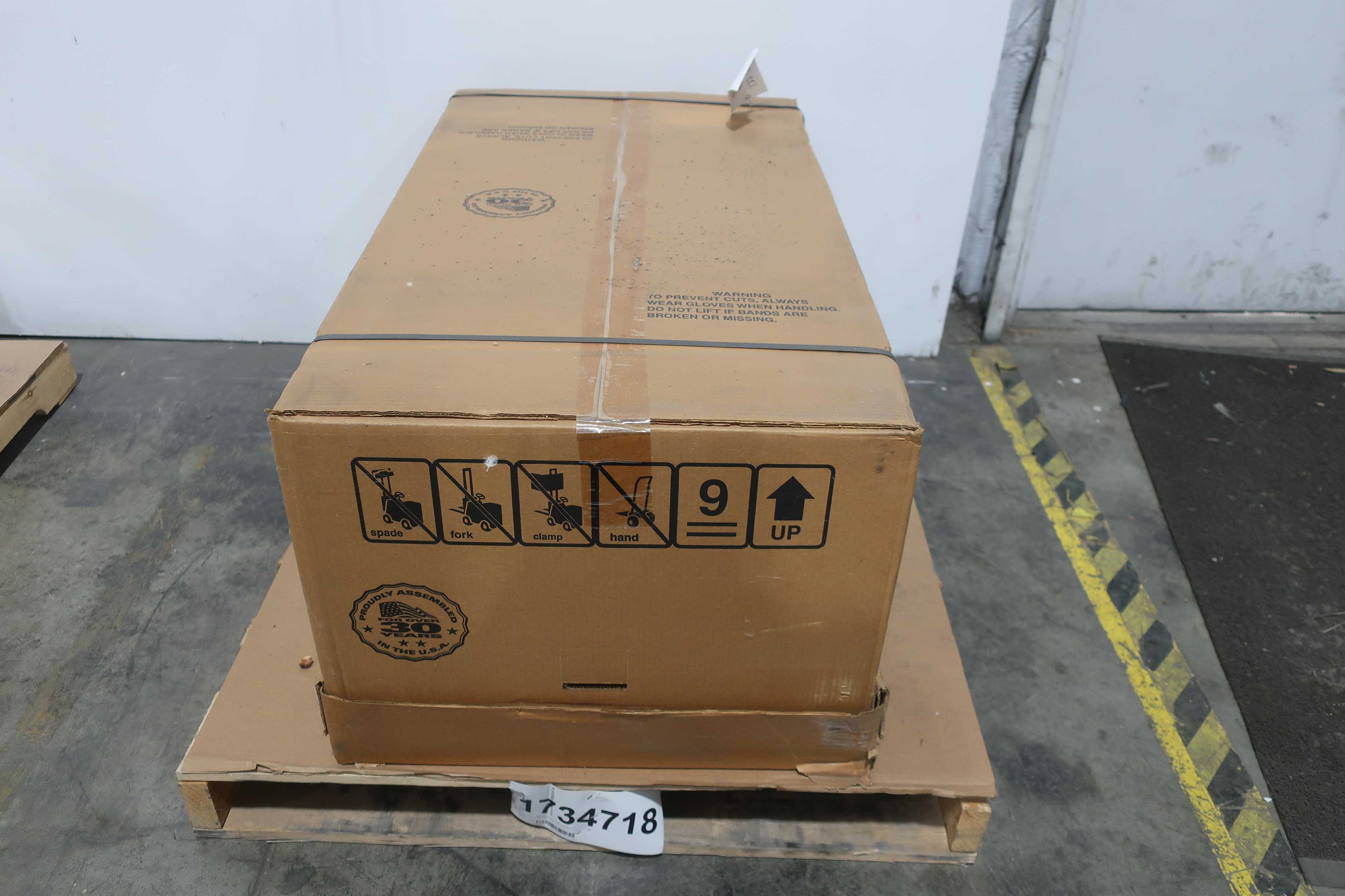 SKU 1734718 - 2 PALLETS OF AMANA  PTC09E35AXXX AIR CONDITIONERS - AIR CONDITIONER