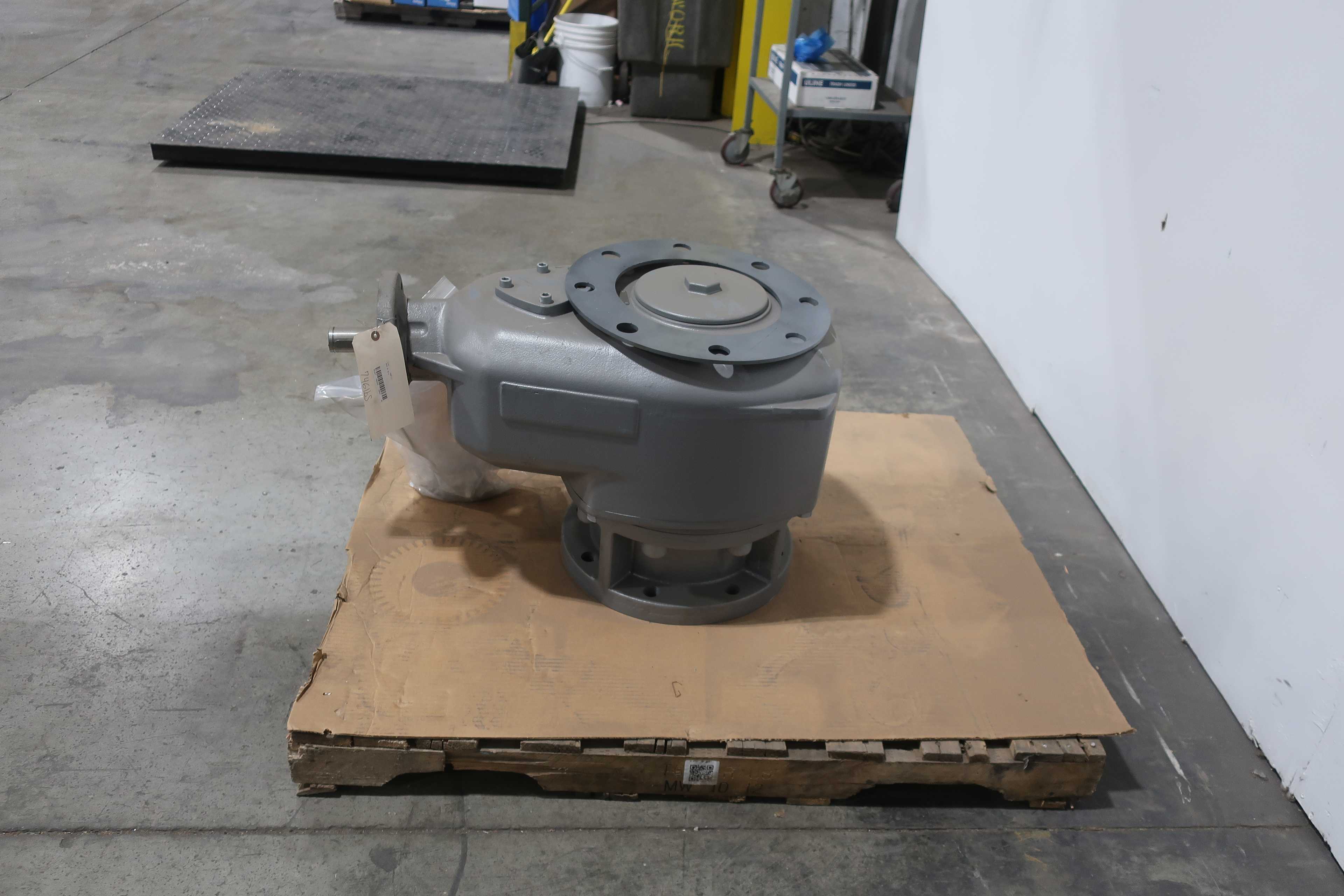 SKU 1735248 - AUMA GEAR REDUCER - GEAR REDUCERS