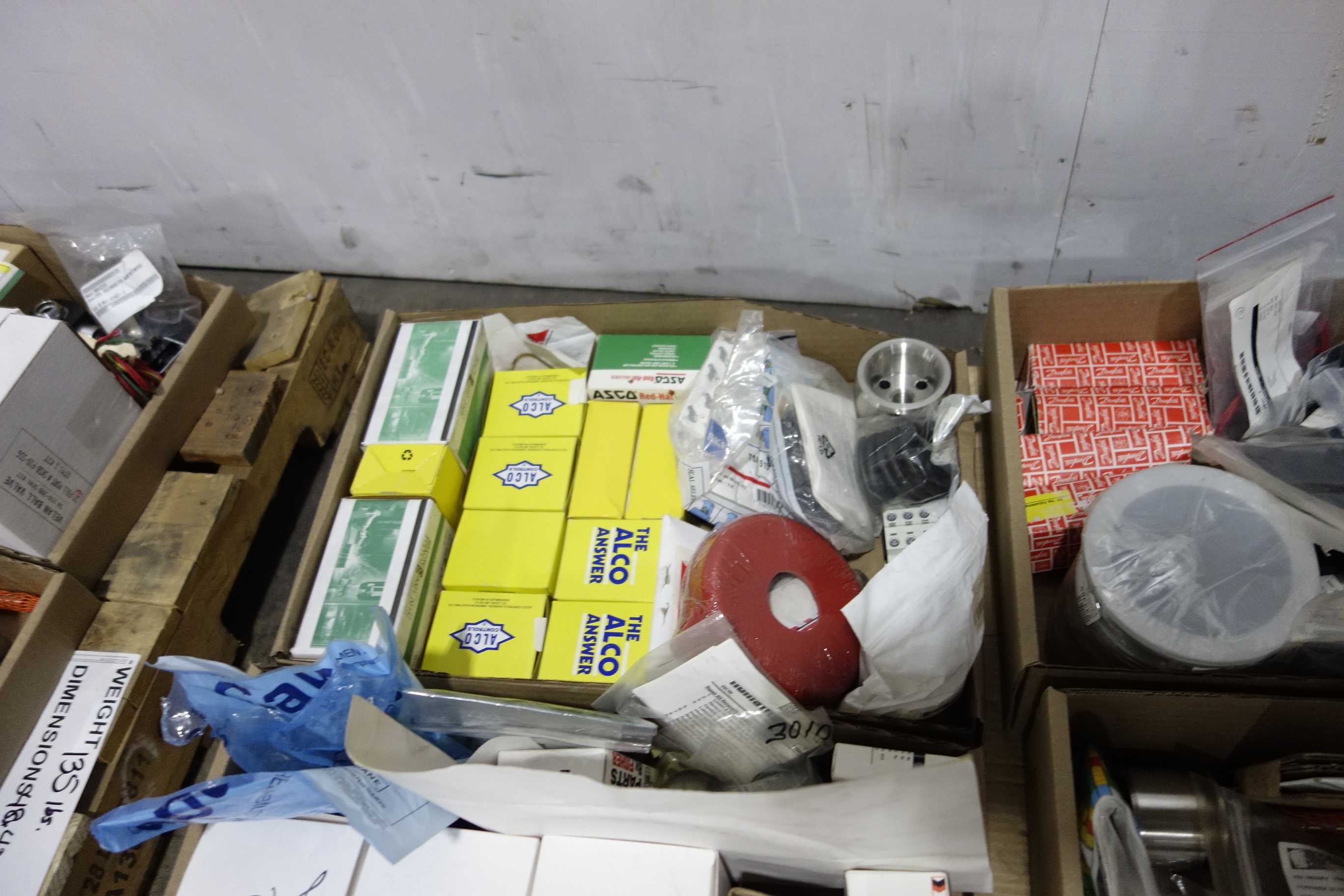 3 PALLETS OF ASSORTED VALVES AND VALVE PARTS - VALVE PARTS & ACCESSORIES
