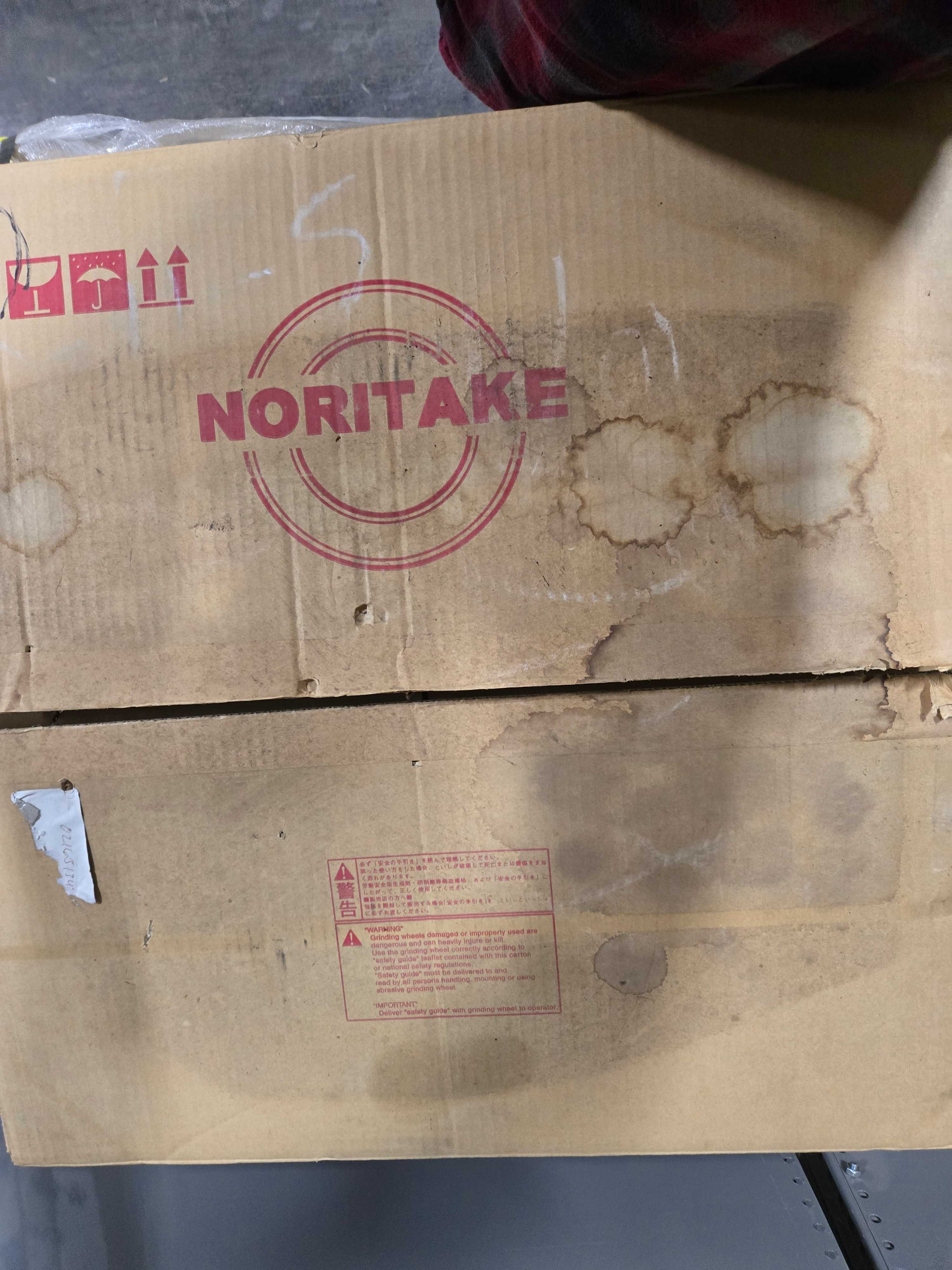 BULK QTY OF NORITAKE ABRASIVE GRINDING WHEELS - GRINDING WHEELS
