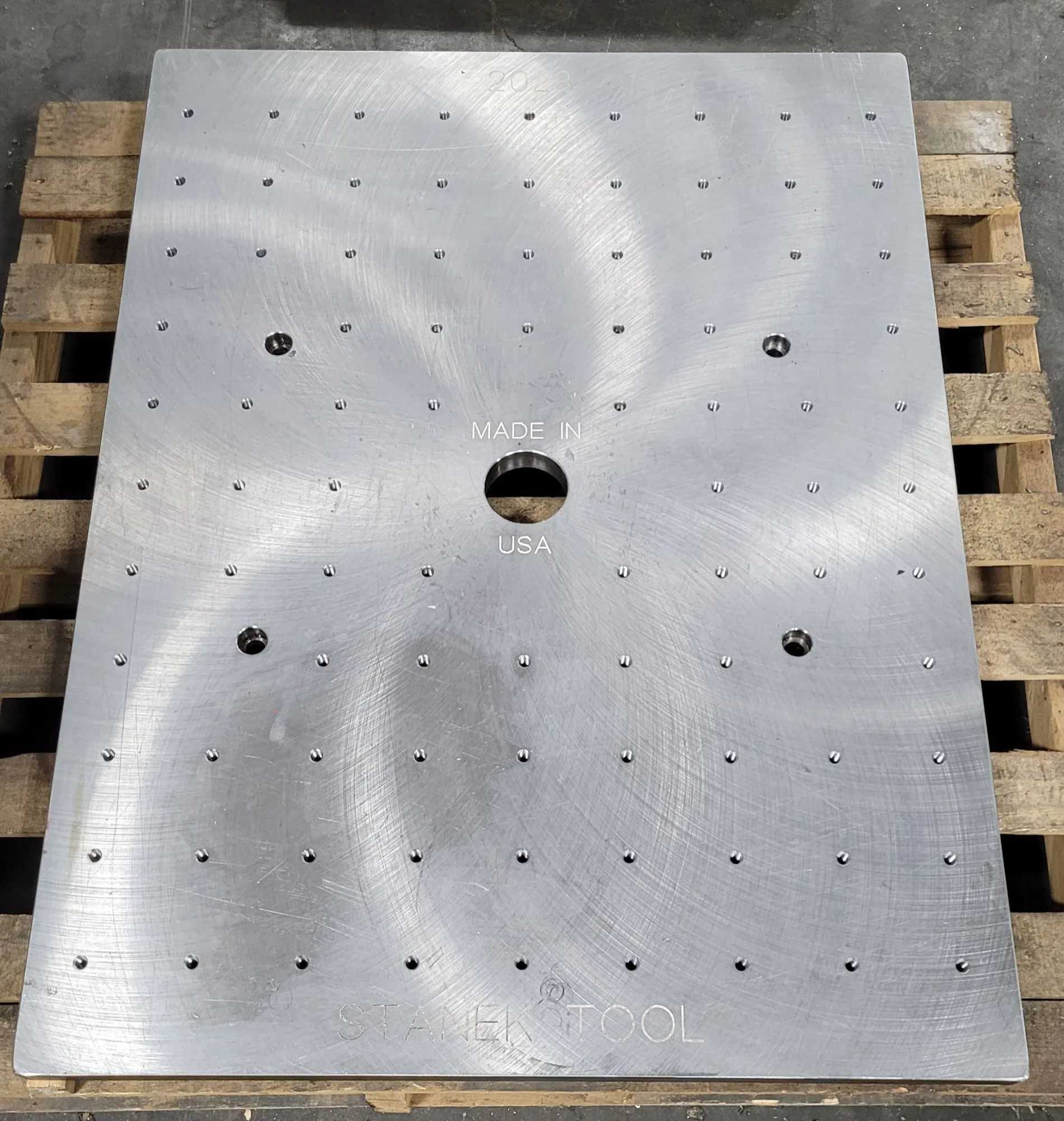 2023 STANEK 2023 FIXTURE PLATE T&A 48X36X1-3/8IN, 708LBS, 3-1/2IN HOLE, 90X 1/2IN HOLES - MACHINE TOOLING