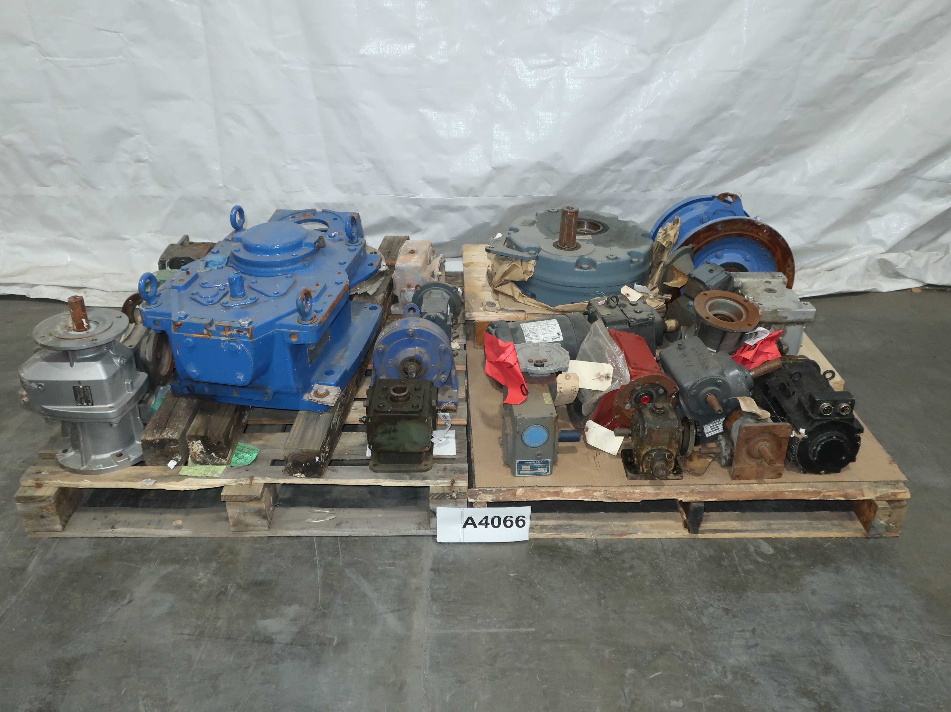 2 PALLETS OF ASSORTED GEAR REDUCERS