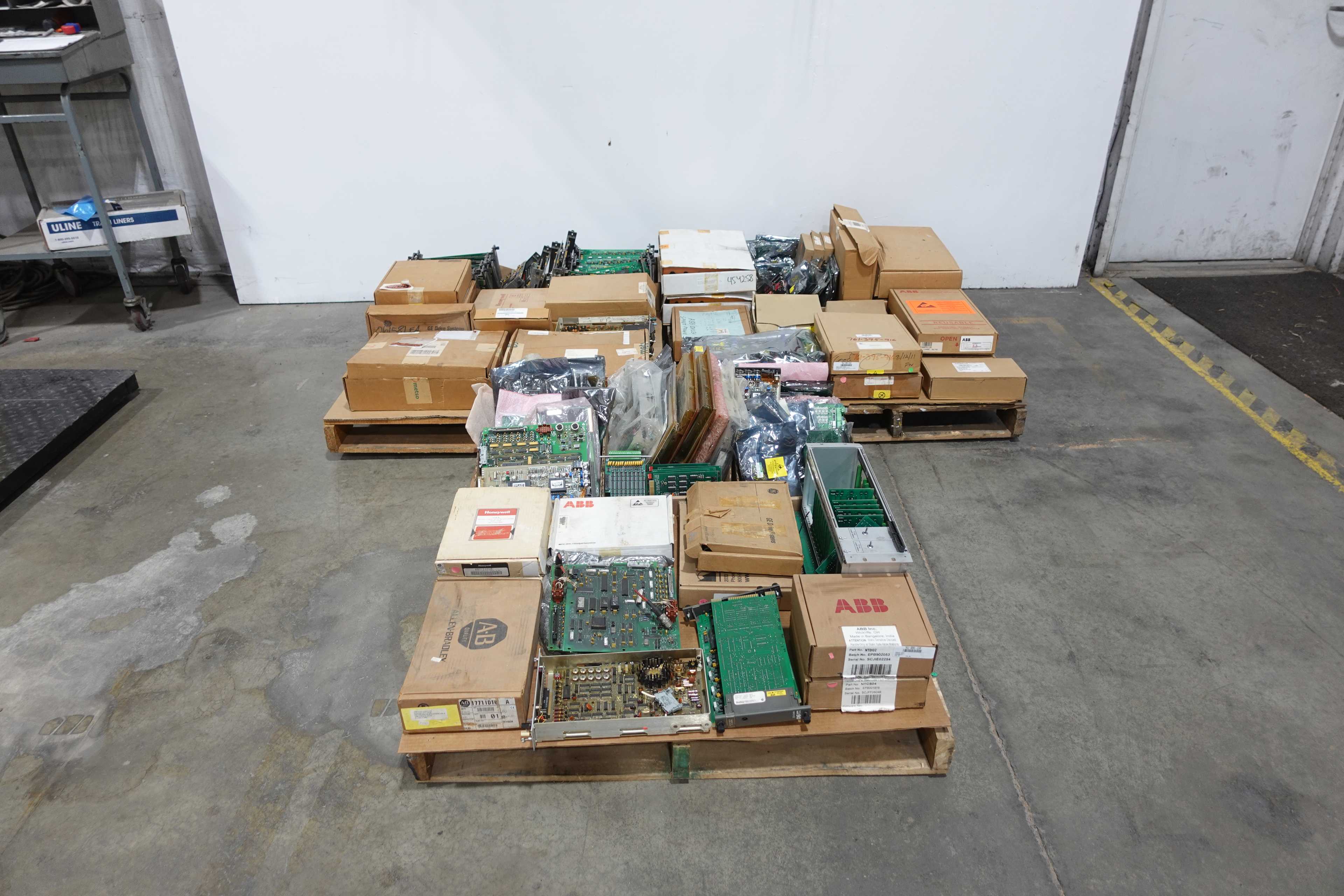 3 PALLETS OF ASSORTED PCB CIRCUIT BOARDS, HONEYWELL, BAILEY, ABB, GE, ALLEN BRADLEY - PCB CIRCUIT BOARDS