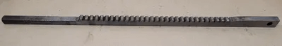 DAVIS 5/8 KEYSEATER BROACH, 5/8" WIDTH, 7/8" HEIGHT, 1/2" PITCH, 27-3/8" OAL - MACHINE TOOLING