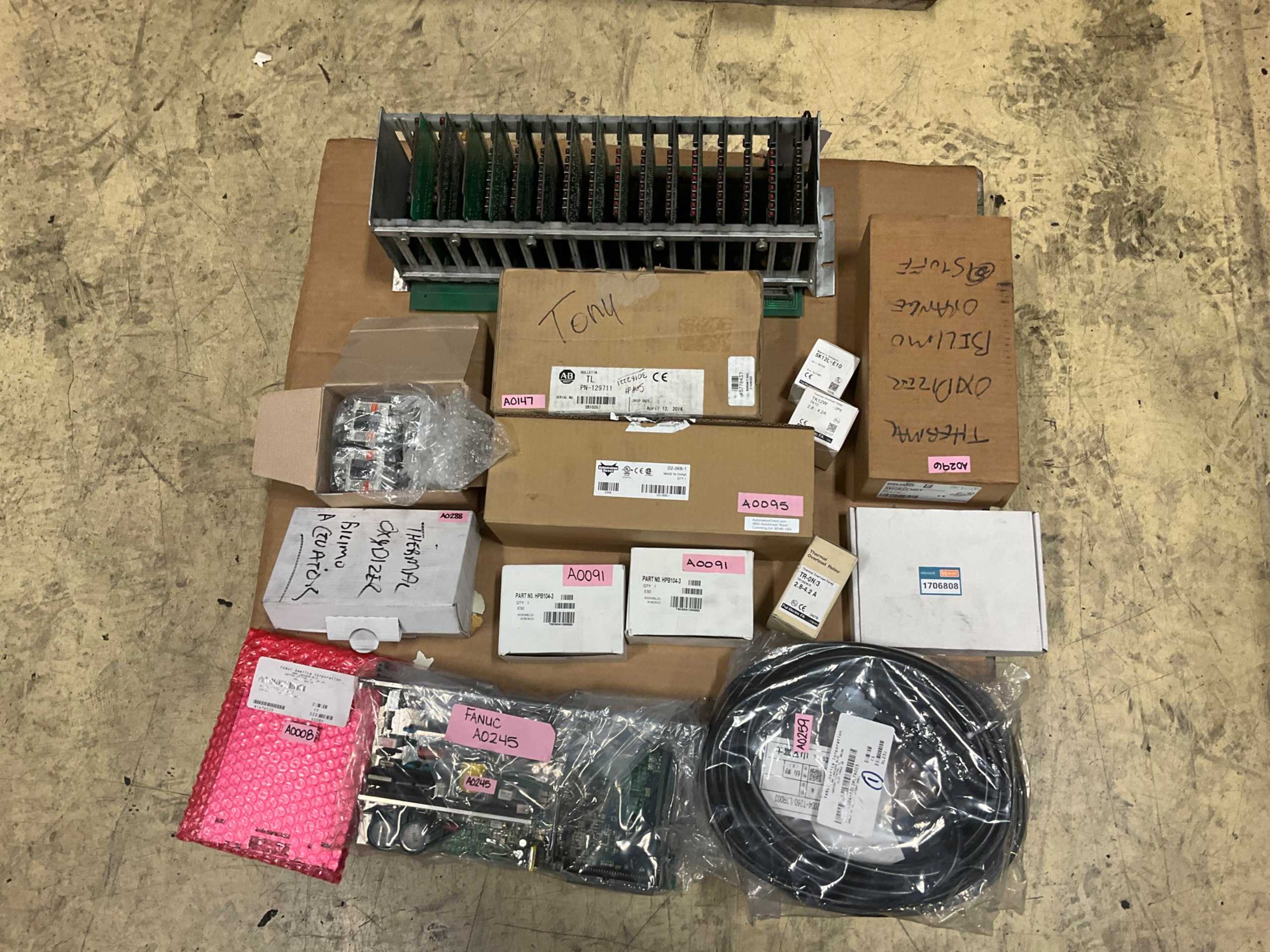 BULK QTY OF AUTOMATION & CONTROLS - 