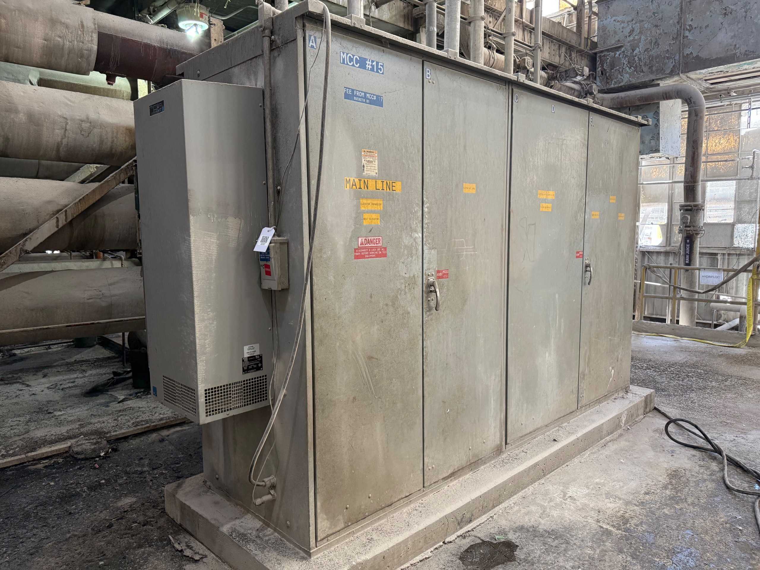 BULK QTY OF ALLEN BRADLEY 2100 CENTERLINE MCC, 10 SECTIONS - MOTOR CONTROL CENTERS