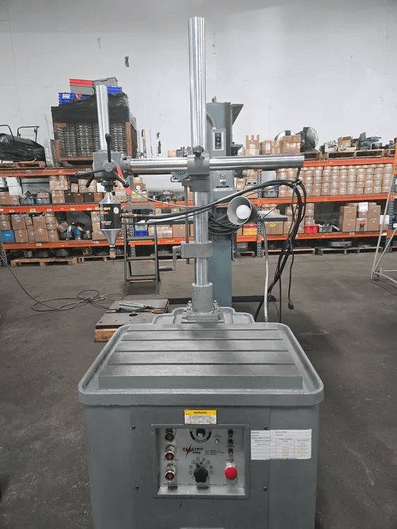 ELECTRO-ARC 25A/2SA TAP DISINTEGRATOR, 10 KVA, 220V/1PH, 26A, 60HZ, 18"X26" TABLE - EDM MACHINES