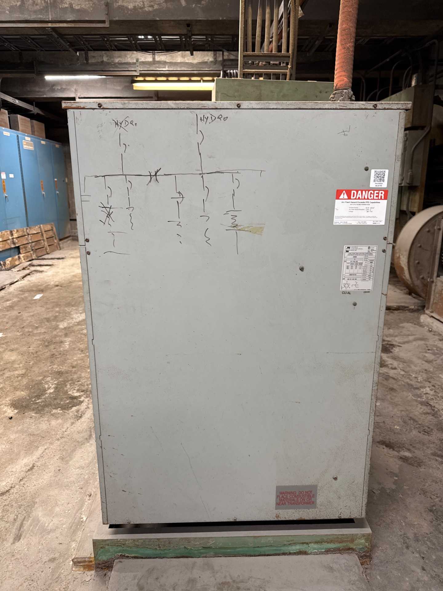 Hammond Manufacturing D440QGM 440 kVA Dry Transformer - DRY TRANSFORMERS
