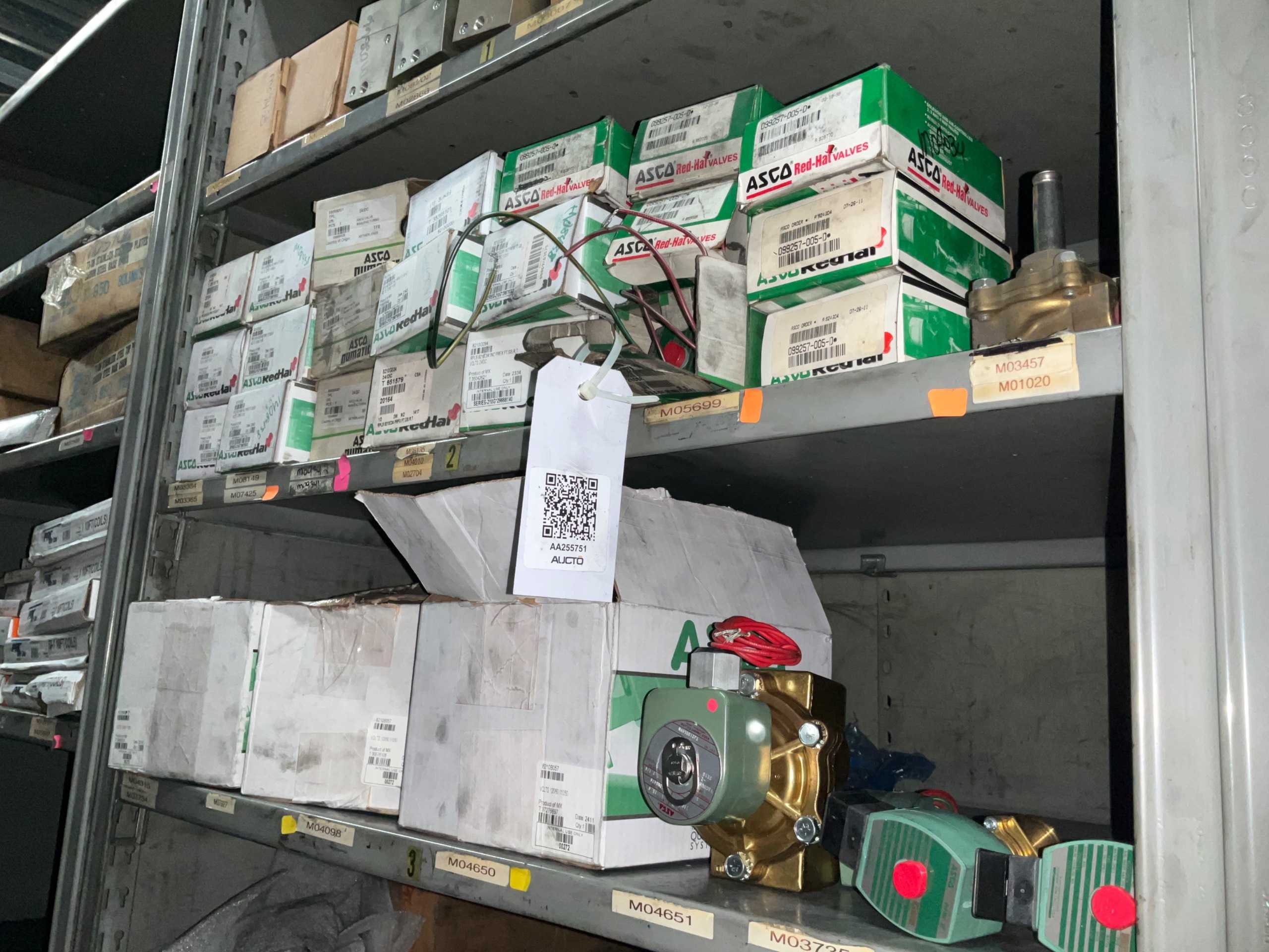 BULK QTY OF SOLENOID VALVES - SOLENOID VALVE