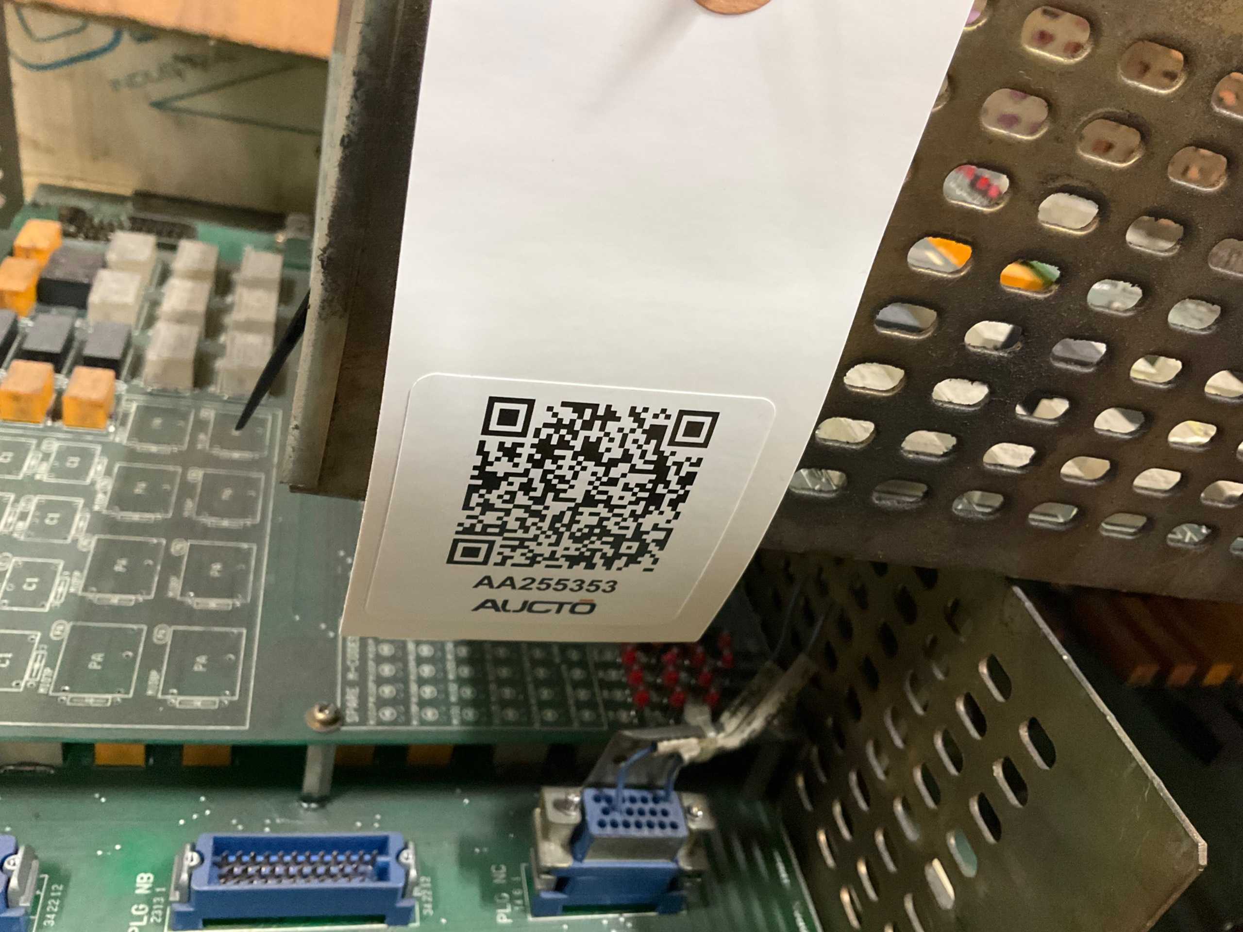 BULK QTY OF AUTOMATION & CONTROLS - AUTOMATION & CONTROLS