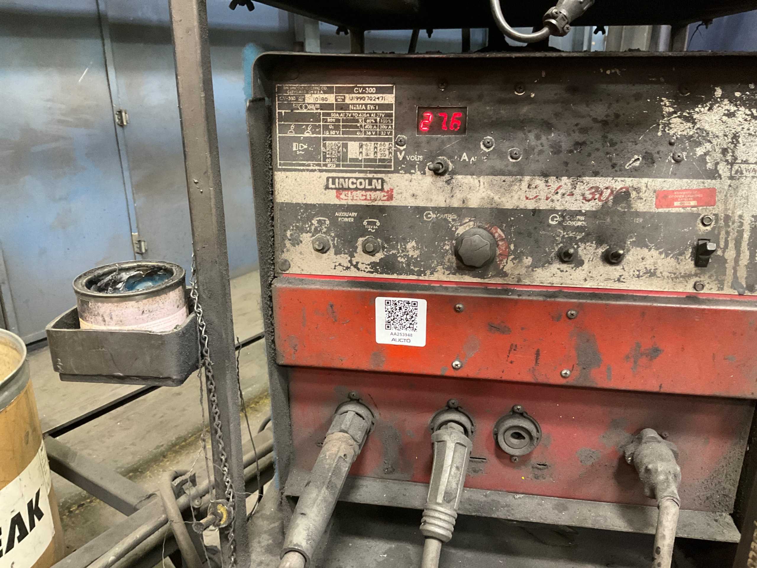 LINCOLN ELECTRIC CV-300 MIG WELDER - MIG WELDERS