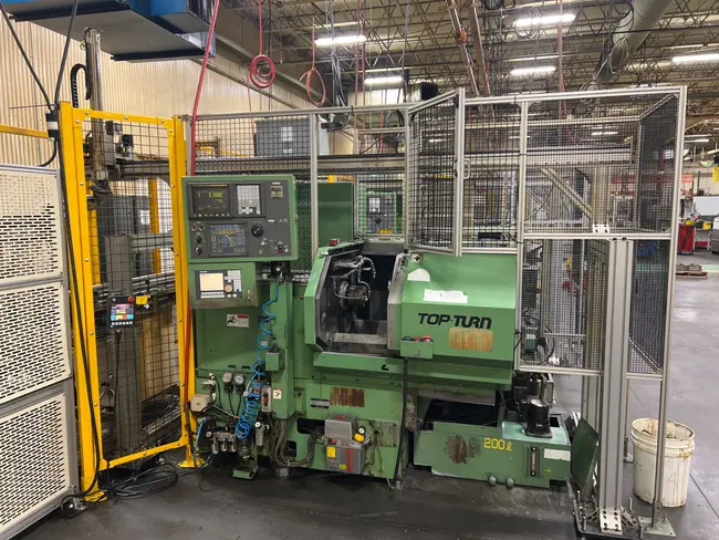 2002 TAKAMATSU TOP-T CNC LATHE WITH LOADER - undefined