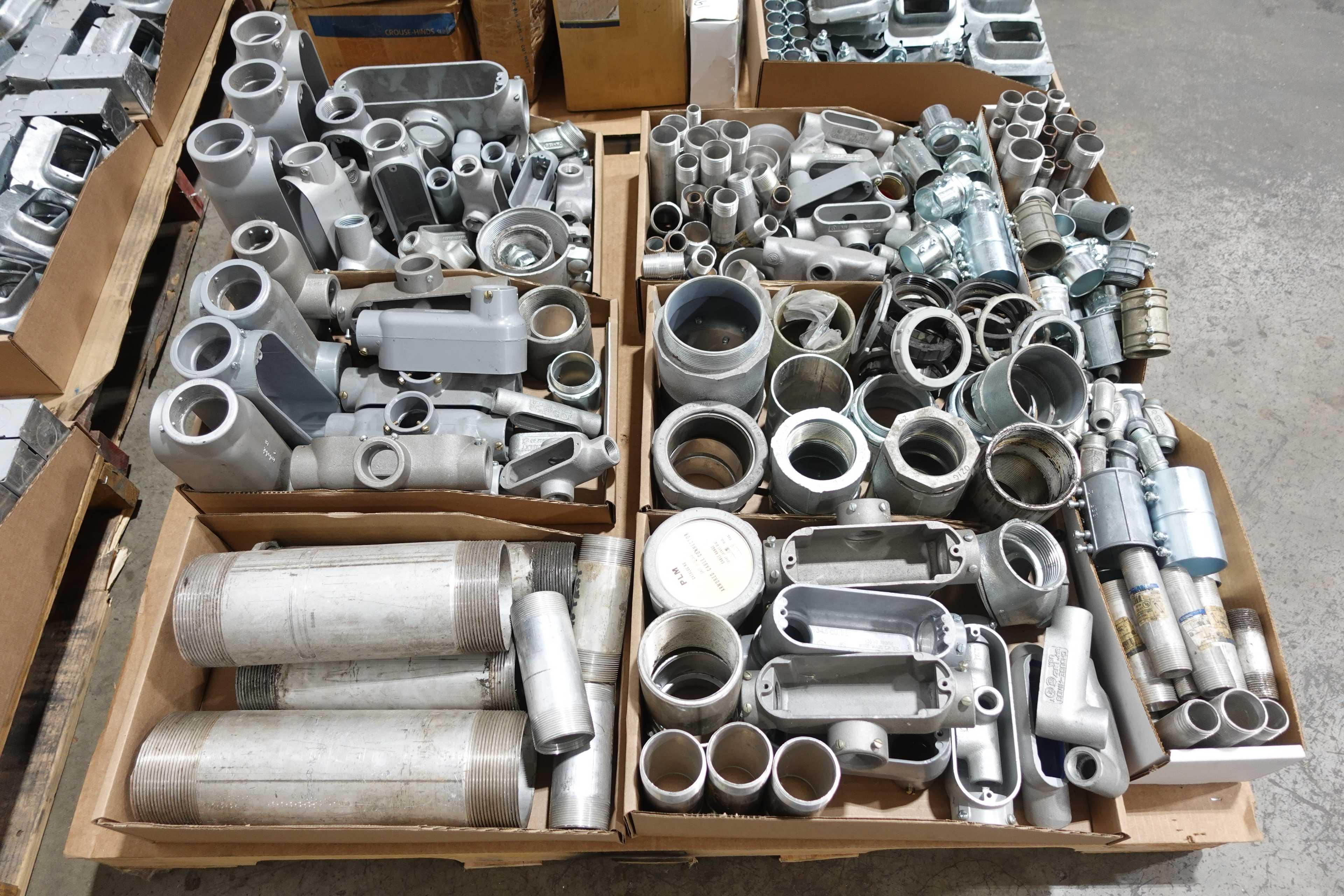 5 PALLETS OF ASSORTED CONDUIT FITTINGS - CONDUIT FITTING