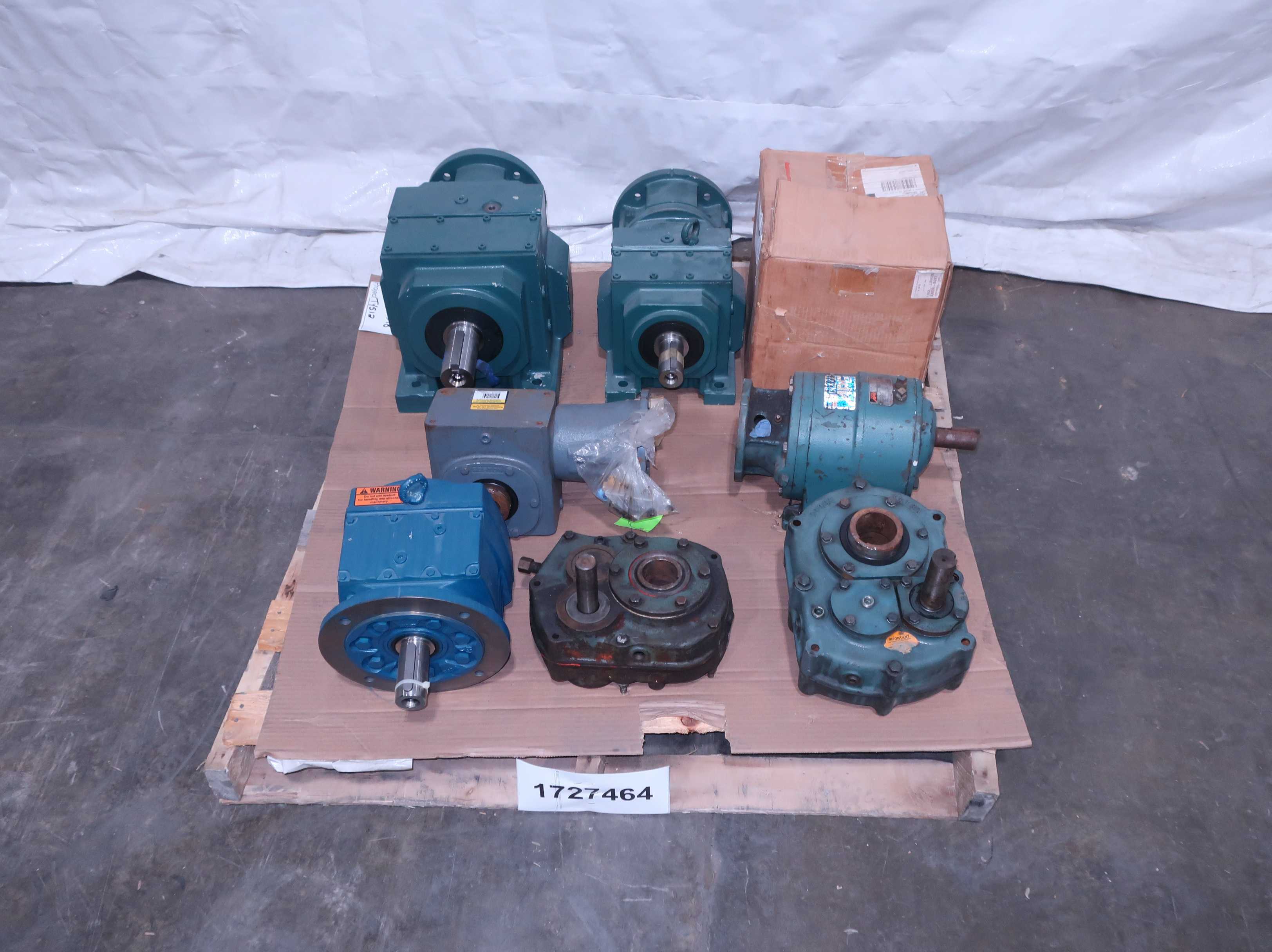 SKU 1727464 - PALLET OF ASSORTED GEAR REDUCERS, WINSMITH, DODGE, BOSTON GEAR - GEAR REDUCERS