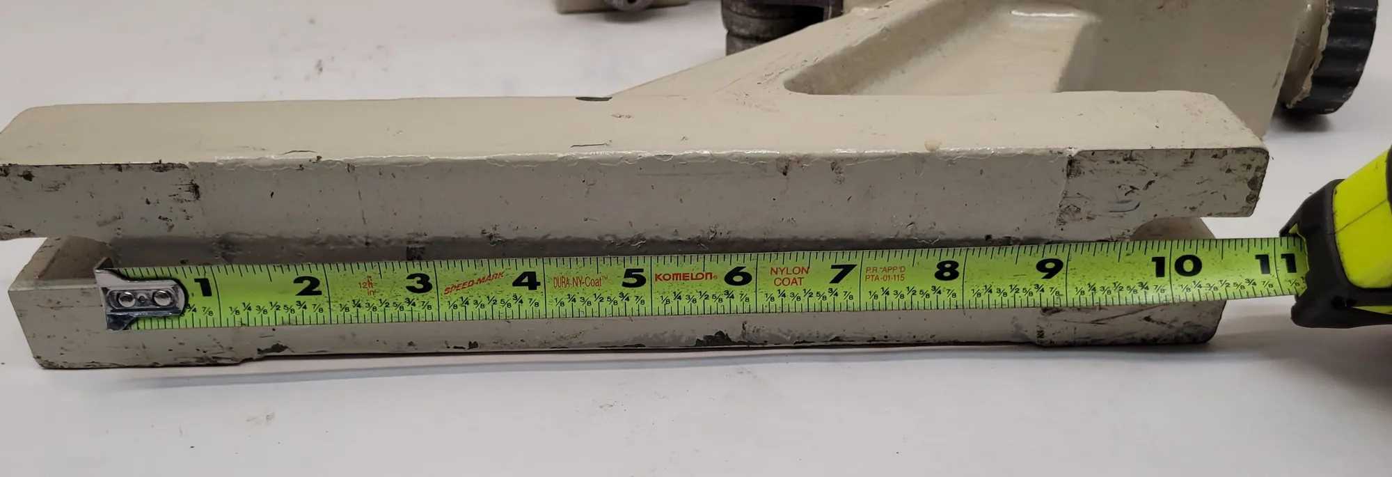 HEAVY-DUTY 16.5IN LATHE FOLLOW REST WITH 11.75IN BASE WIDTH - MACHINING TOOLING & PARTS
