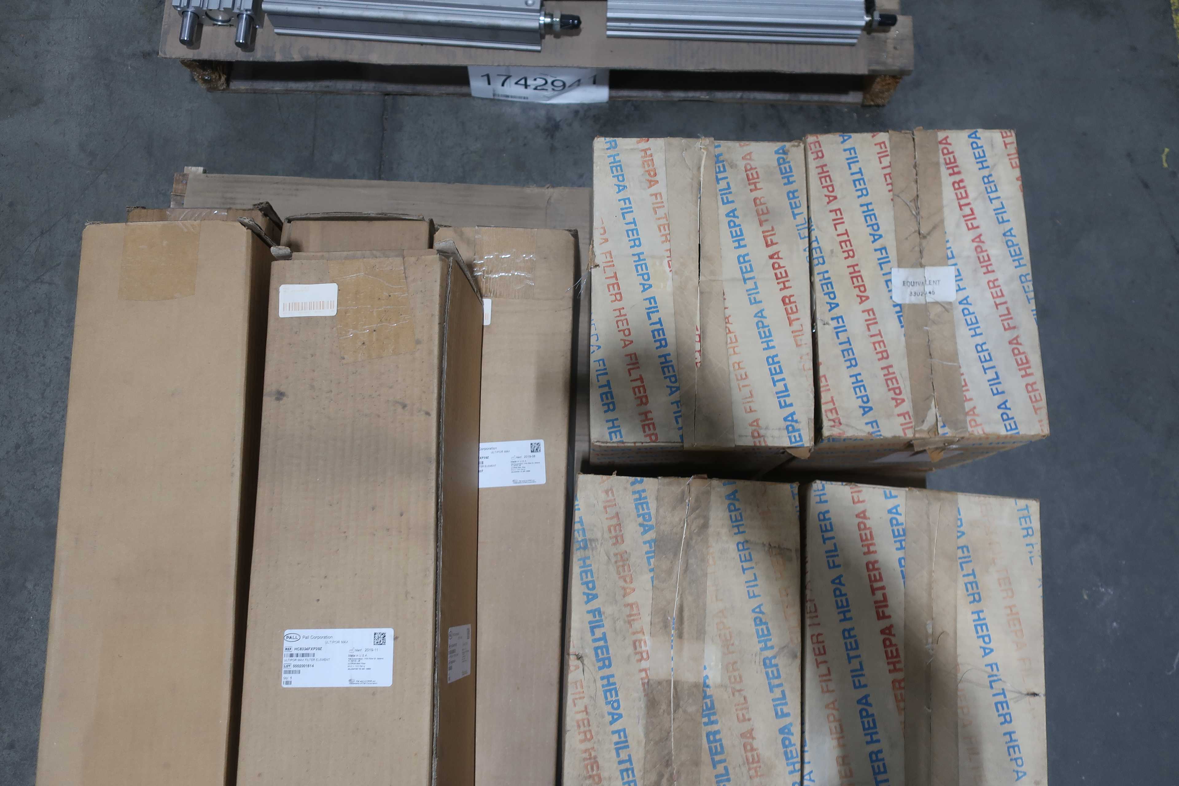 SKU 1742941 - 4 PALLETS OF ASSORTED PNEUMATIC REPLACEMENT PARTS - PNEUMATIC PARTS