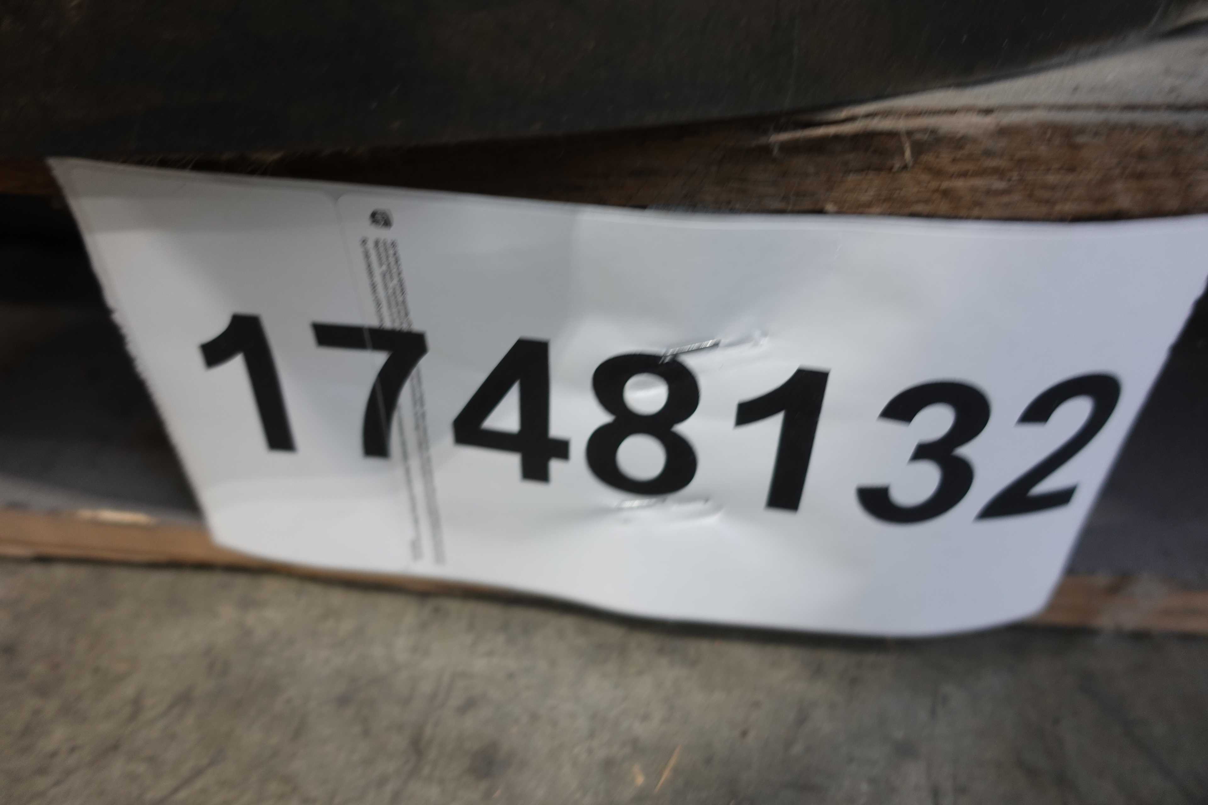 SKU 1748132 - LOT OF 3 HEAVY DUTY CONVEYOR BELTS, 24" X 133', LCD R5 - CONVEYOR PARTS