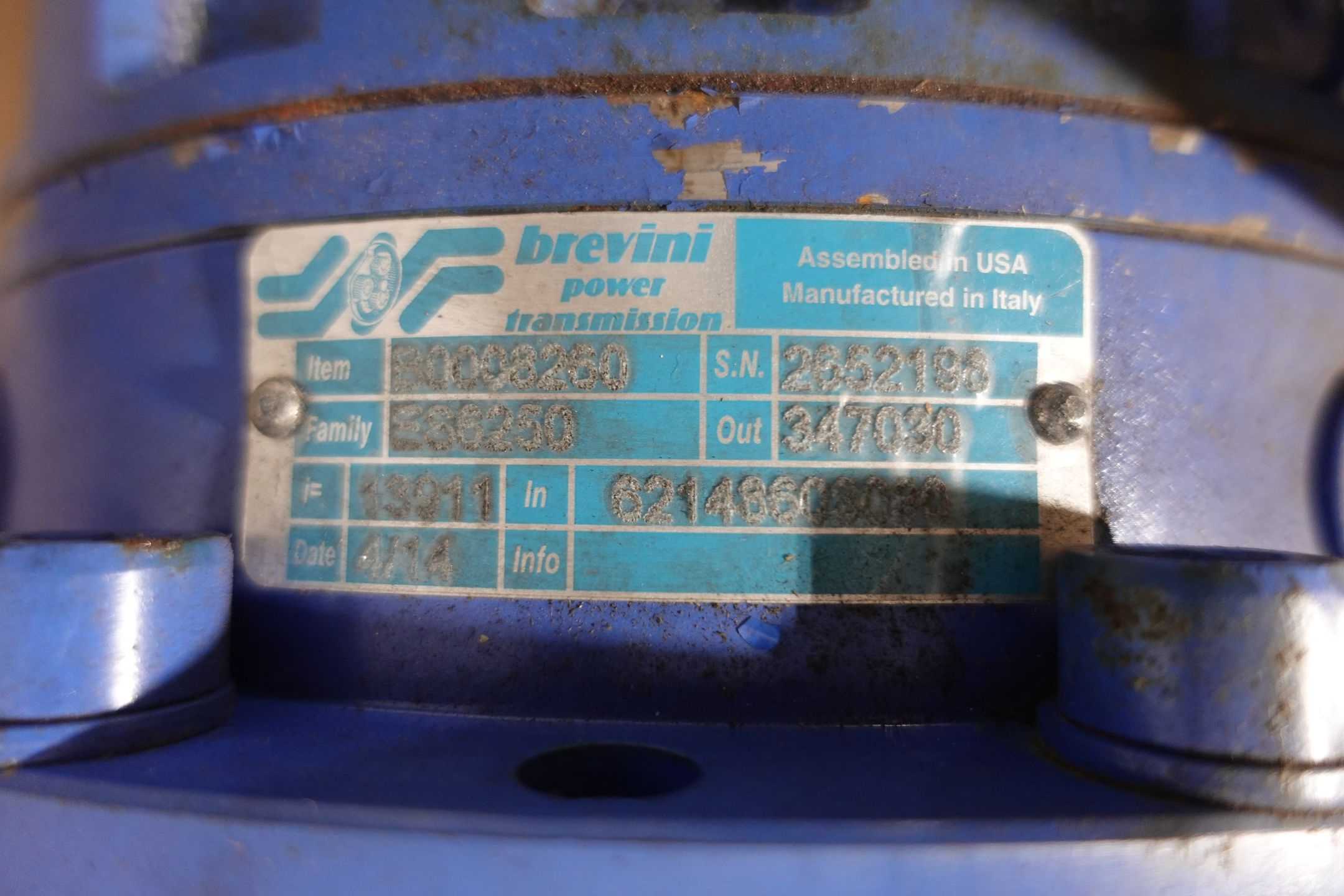LOT OF 2 ASSORTED GEARDRIVES, REGGIANA 3200A6MS, BREVINI 80008260 - ENCLOSED GEAR DRIVE