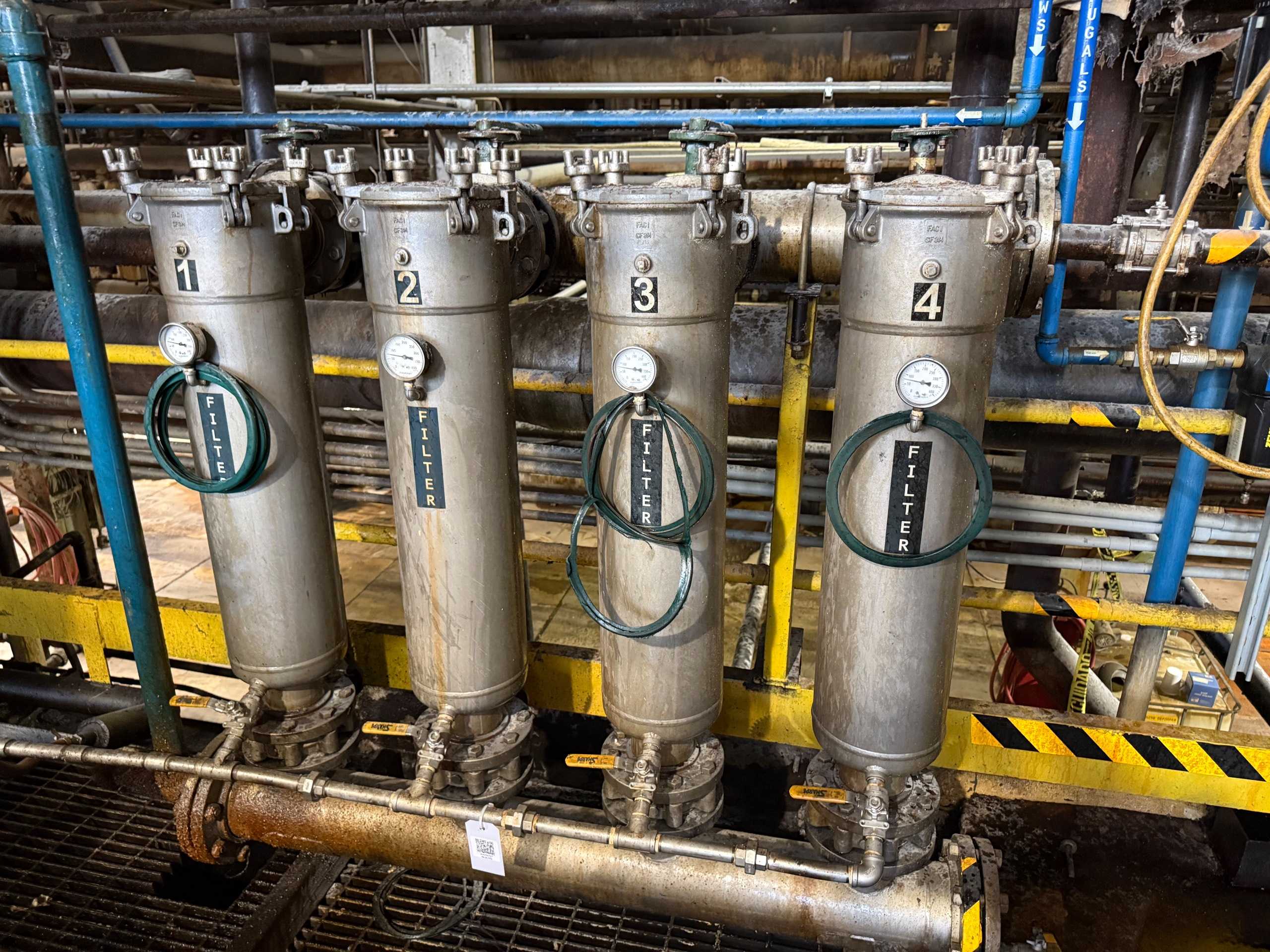 QTY 4: FACI CF3M FILTER SYSTEMS - FILTRATION EQUIPMENT