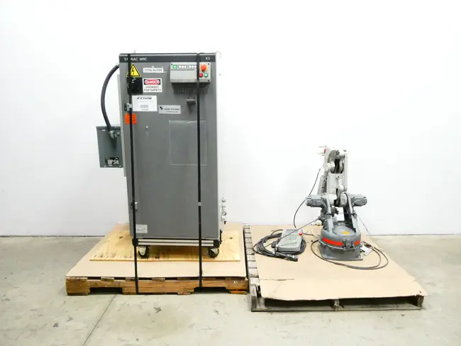 SKU 950297 - YASKAWA YR-K3-C000 ENCM-RM6022 YASNAC MRC MOTOMAN ROBOT AND CONTROLLER ASSEMBLY - undefined