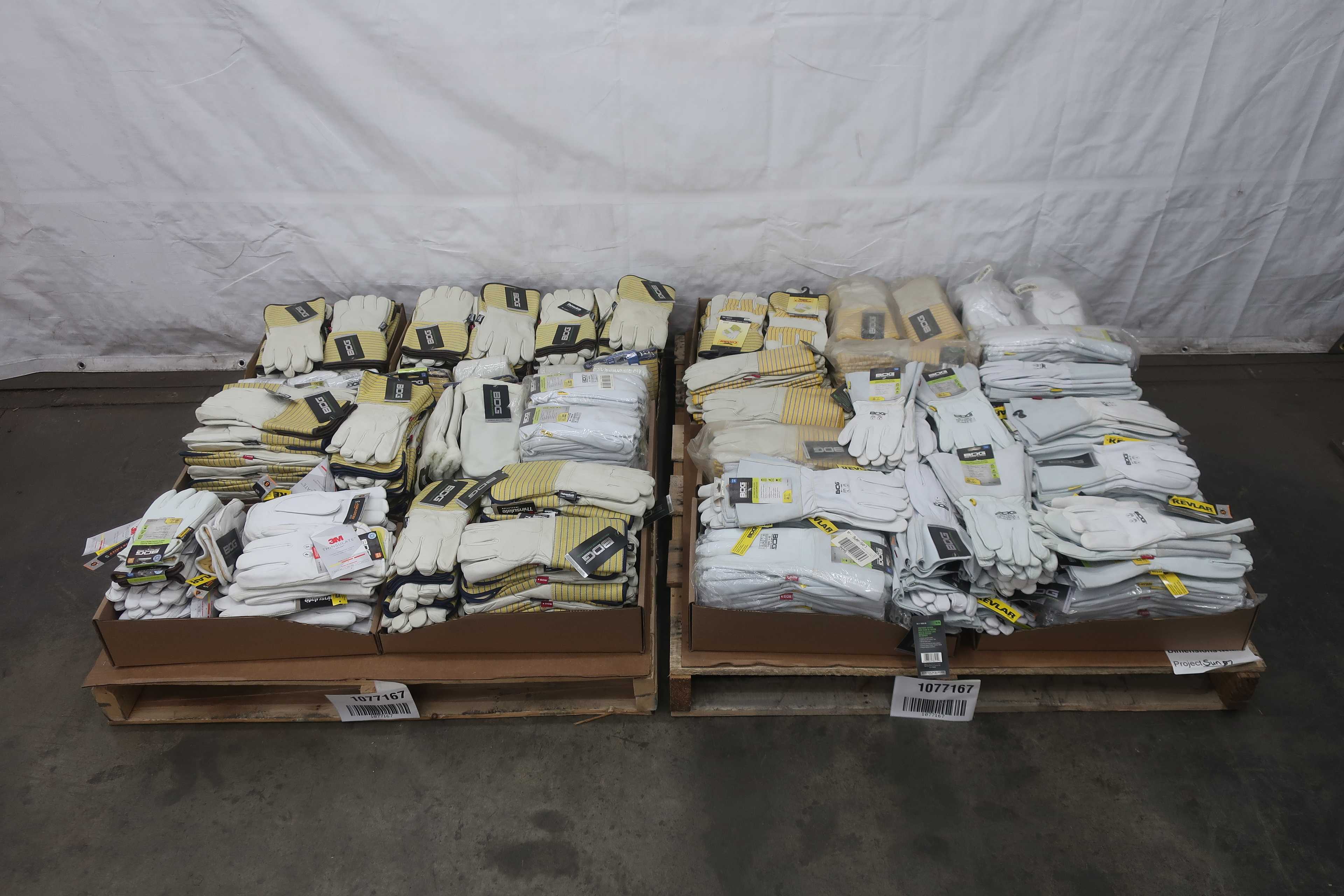 2 PALLETS OF BDG 3M THINSULATE LEATHER GLOVES, NEW WITH TAGS - PPE