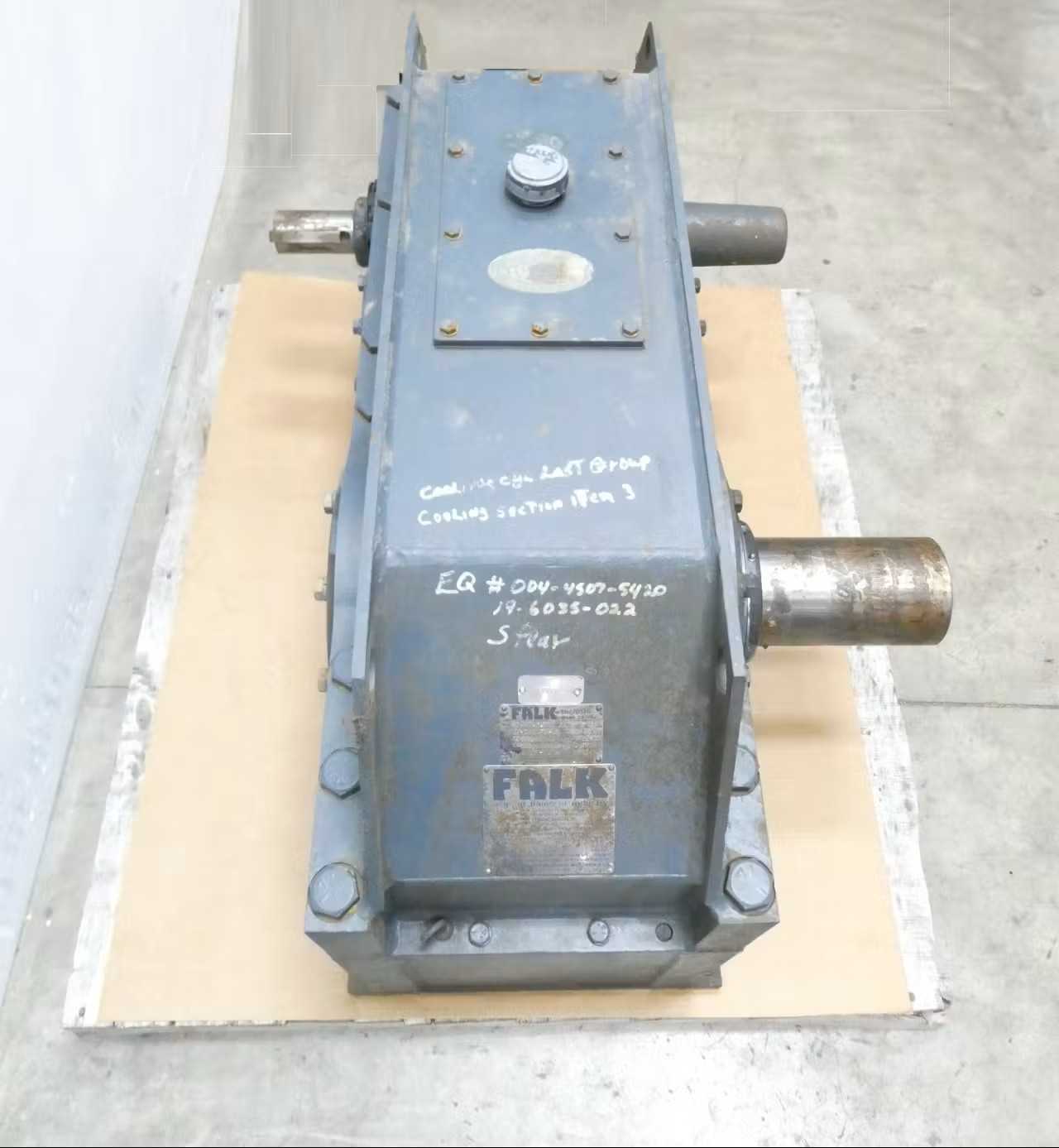 SKU 1761405 - FALK 2100Y2-L PARALLEL SHAFT ENCLOSED GEAR DRIVE - GEAR REDUCERS