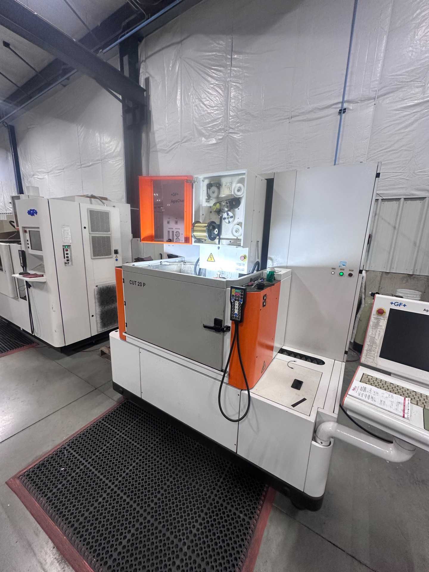 2012 AGIECHARMILLES CUT 20 P WIRE EDM, 13.8X9.8X9.8IN, 1000KG CAP, AWT, IPG-V, WINDOWS CNC - WIRE EDM MACHINES