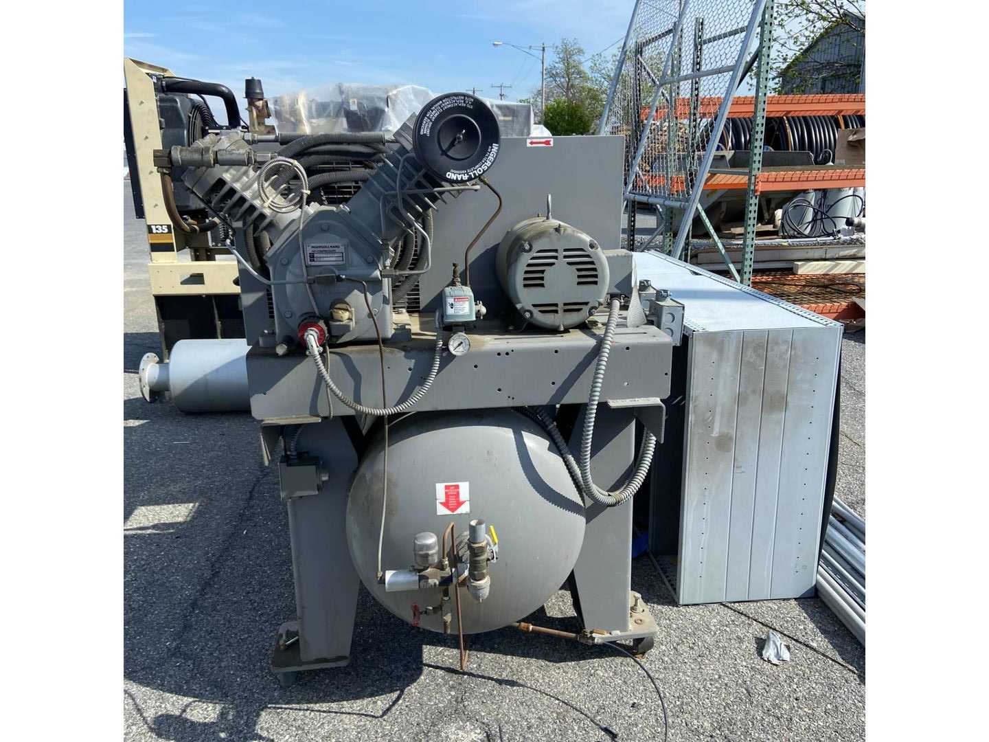 1997 INGERSOLL-RAND DXR75 AIR COMPRESSOR/DRYER - STATIONARY AIR COMPRESSOR