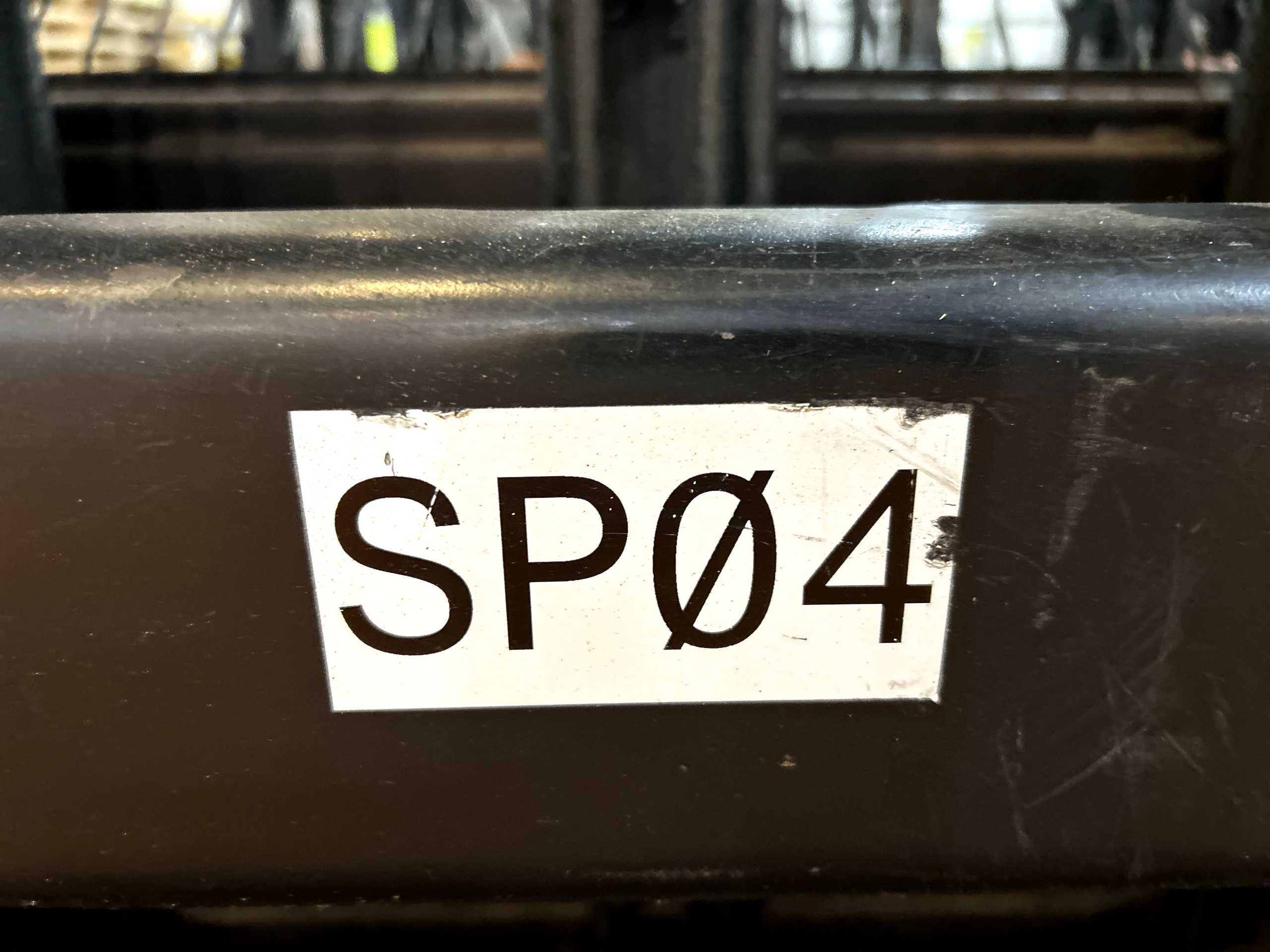 CROWN SP4050-30 ORDER PICKER - ORDER PICKER