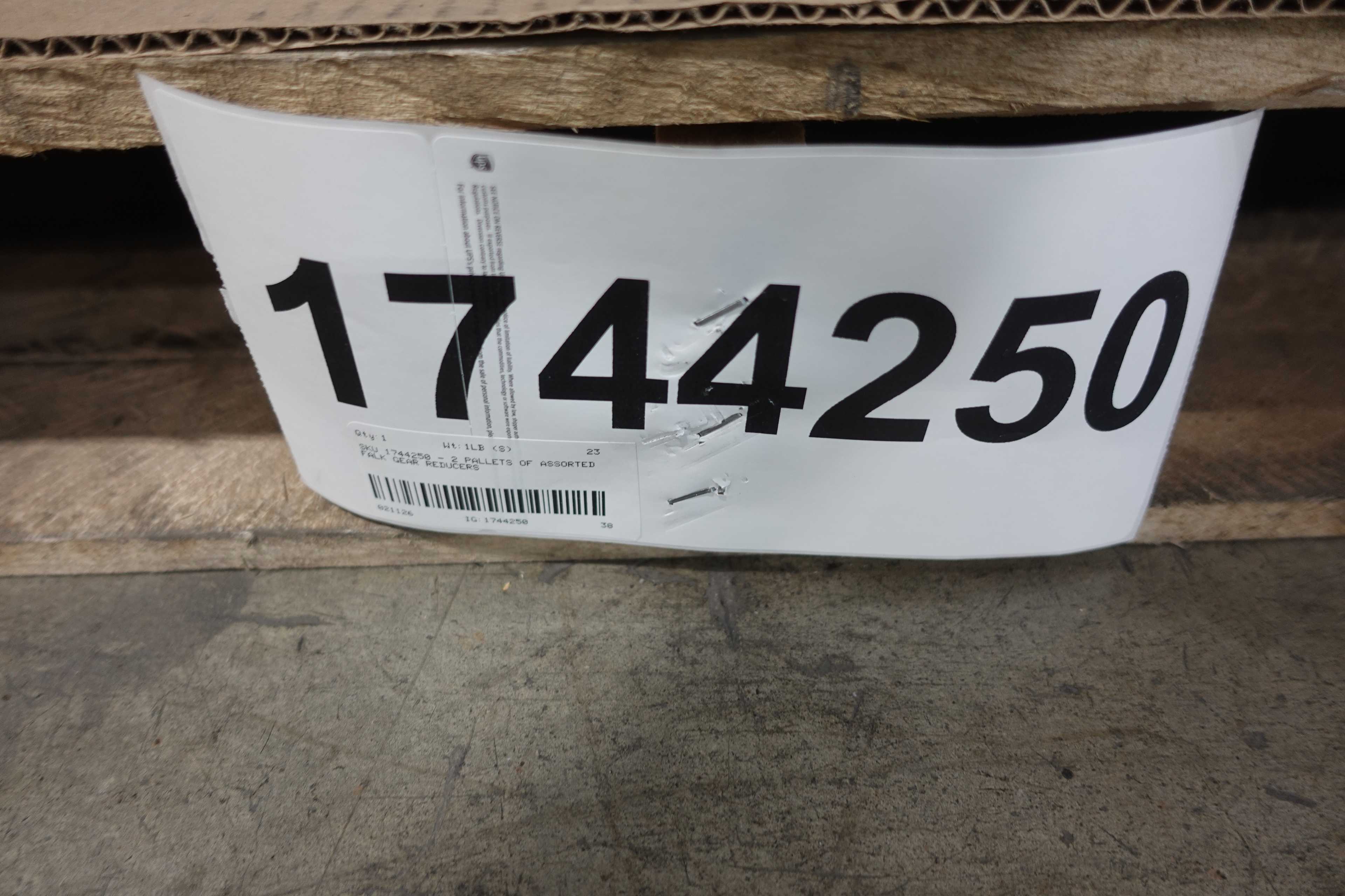 SKU 1744250 - 2 PALLETS OF ASSORTED FALK GEAR REDUCERS - GEAR REDUCERS