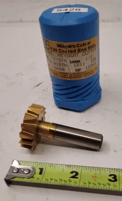 NIAGARA CUTTER STAG. KEYSEAT CUTTER 1-3/8" TIN 3/8" WIDTH .5” SHANK DIA. - MACHINE TOOLING
